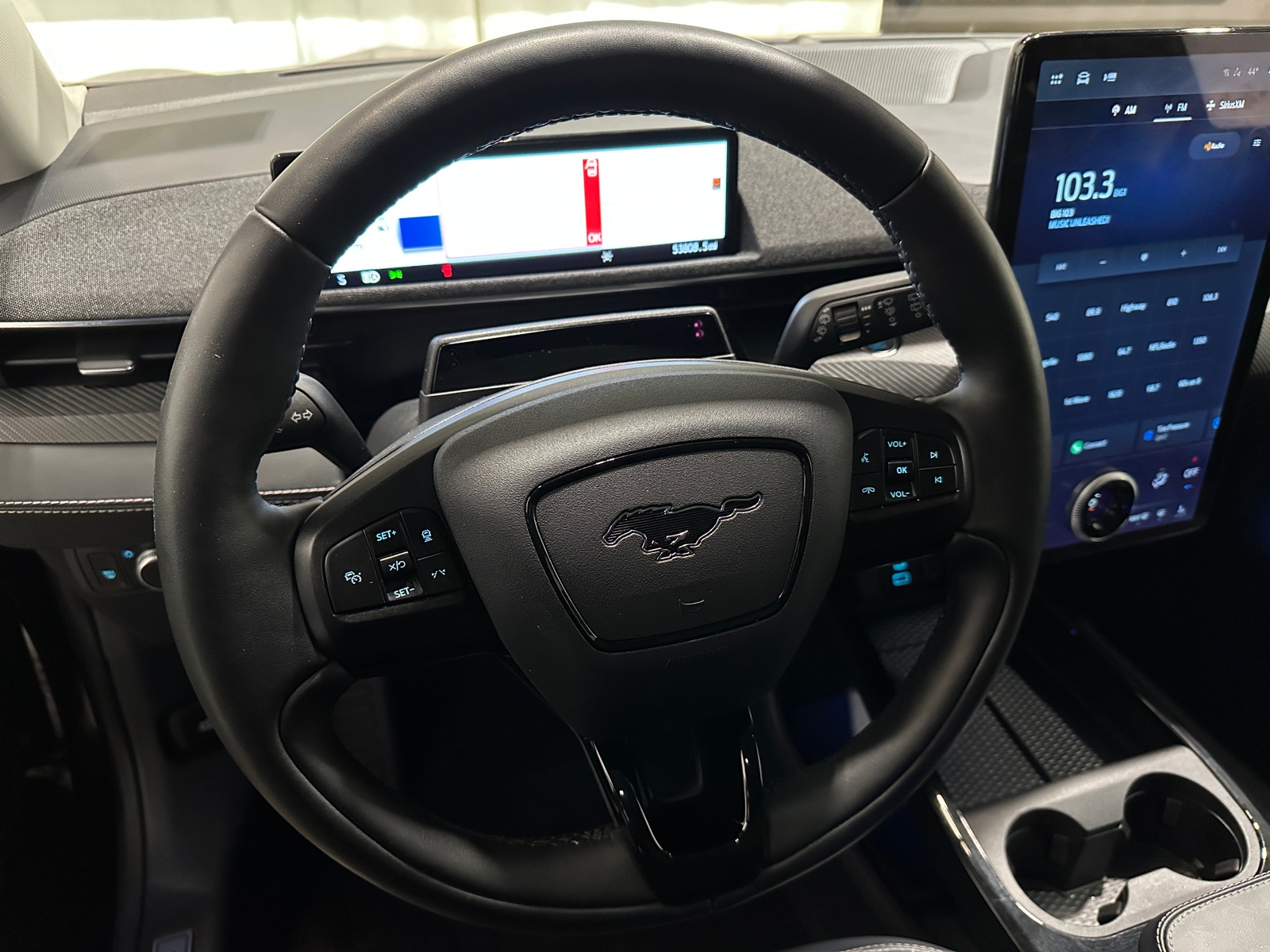 Thumbnail: 2021 Ford Mustang Mach-E - 4