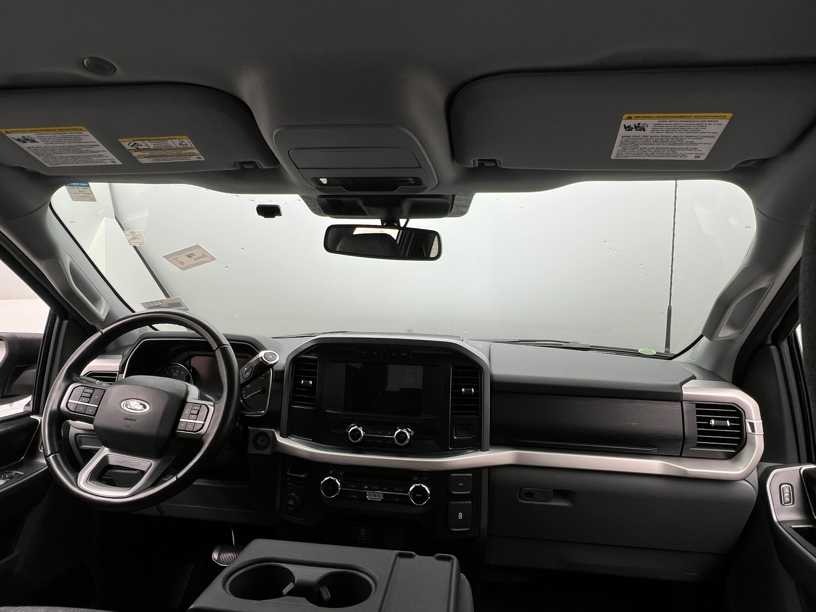 Thumbnail: 2022 Ford Econoline - 3