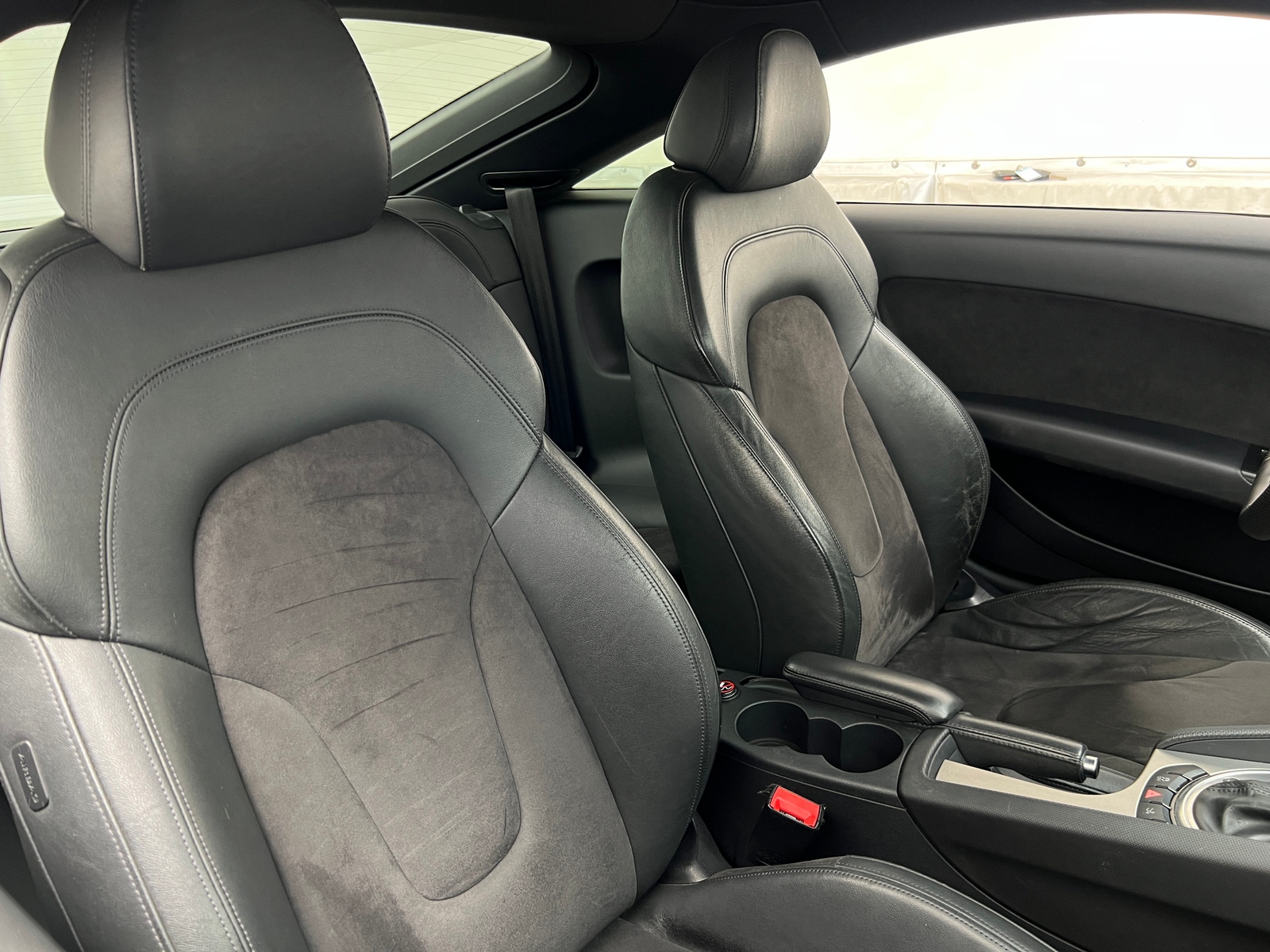 Thumbnail: 2012 Audi TT - 2