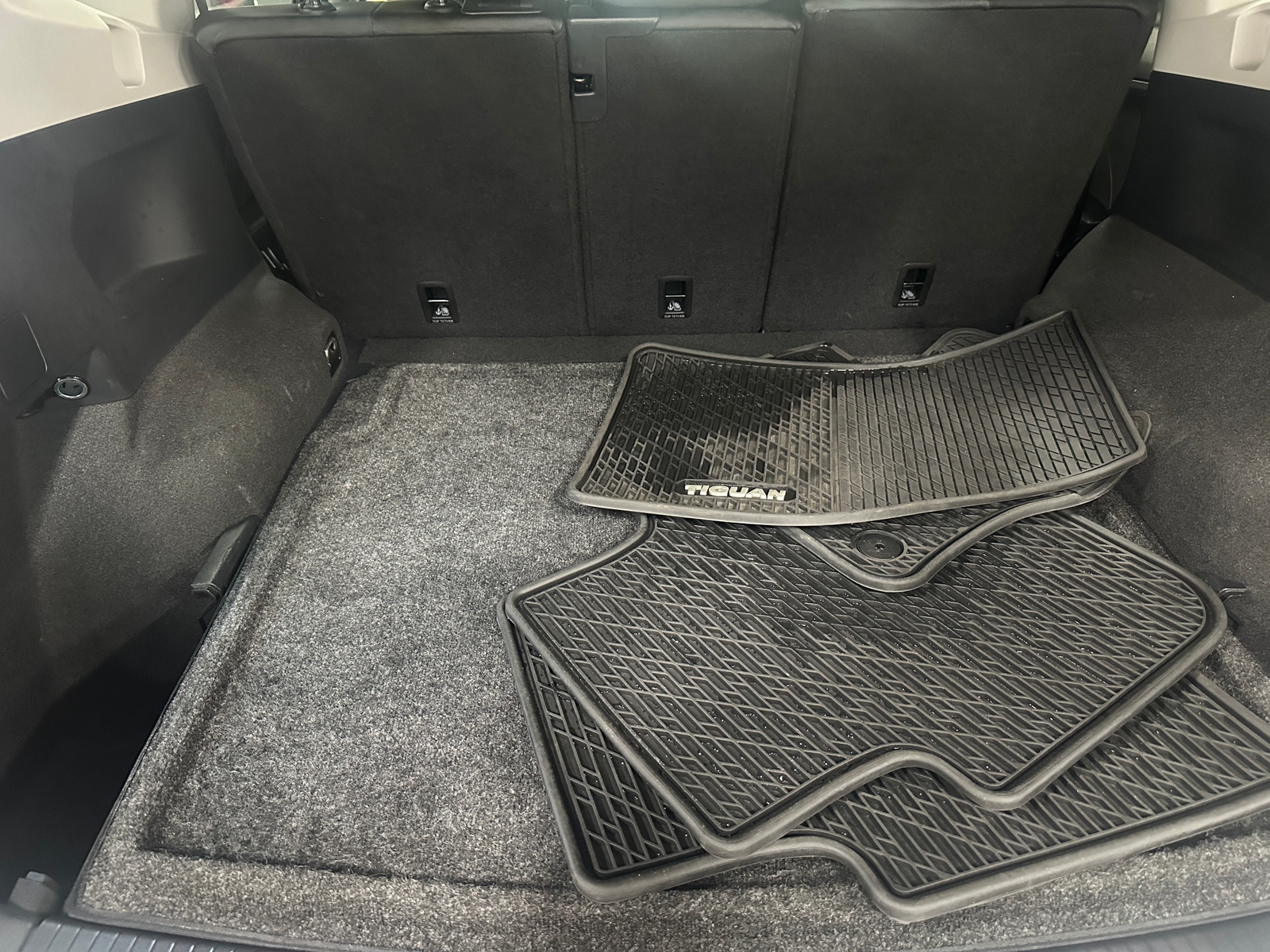 Thumbnail: 2024 Volkswagen Tiguan - 7