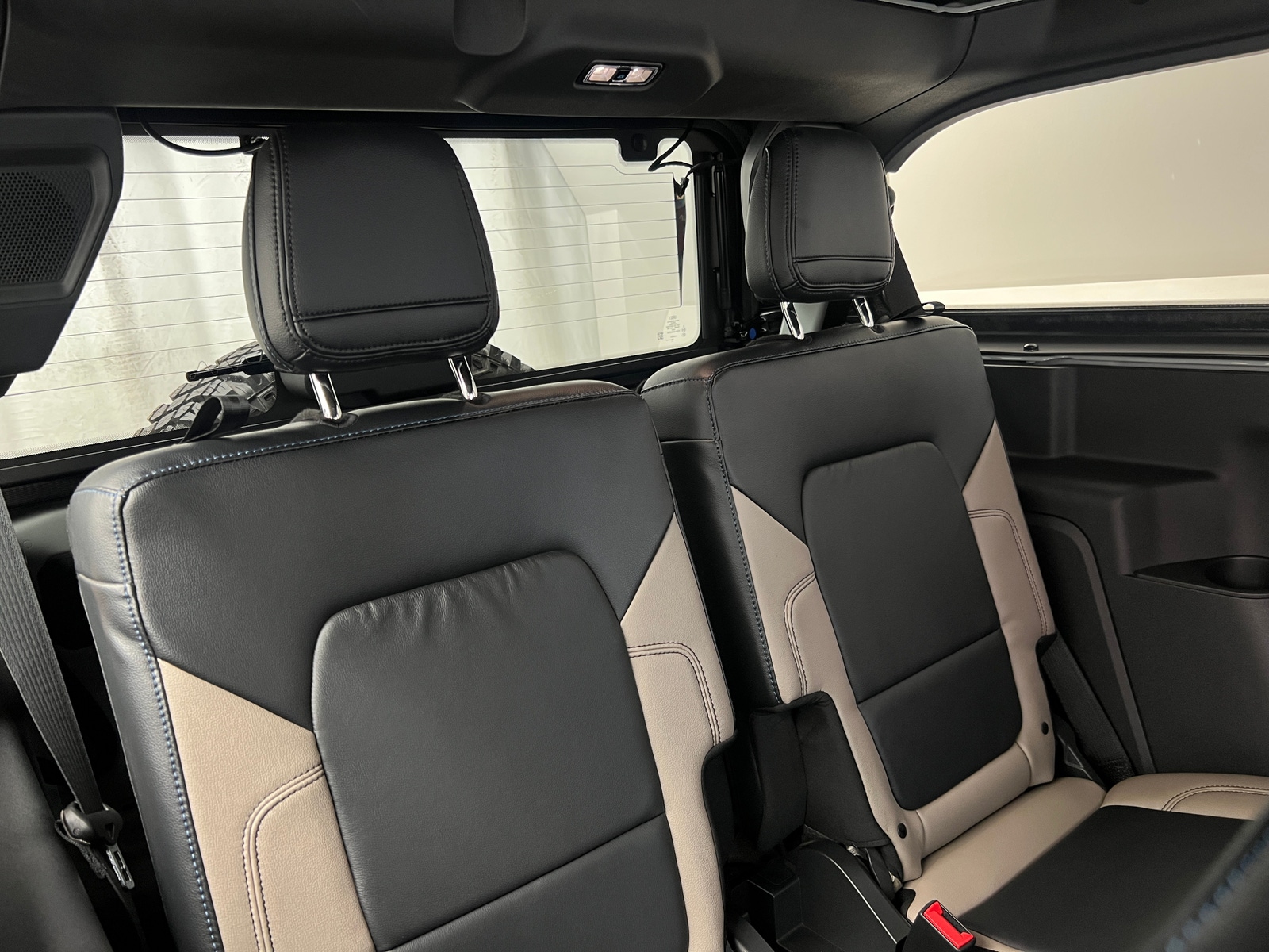 Thumbnail: 2022 Ford Bronco - 6