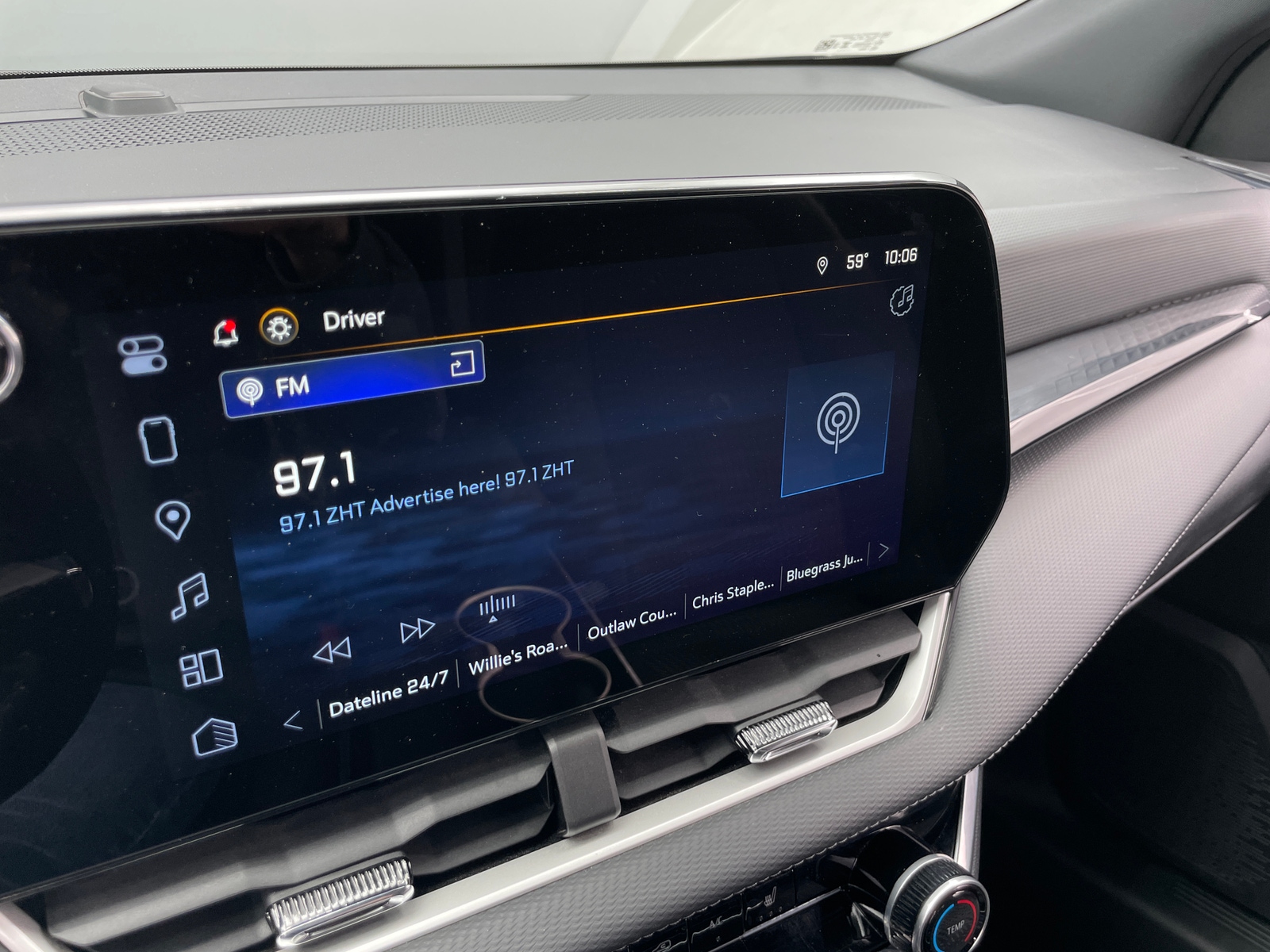 Thumbnail: 2025 Chevrolet Equinox - 4