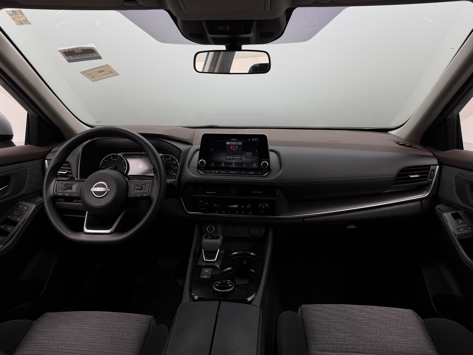 Thumbnail: 2023 Nissan Rogue - 3