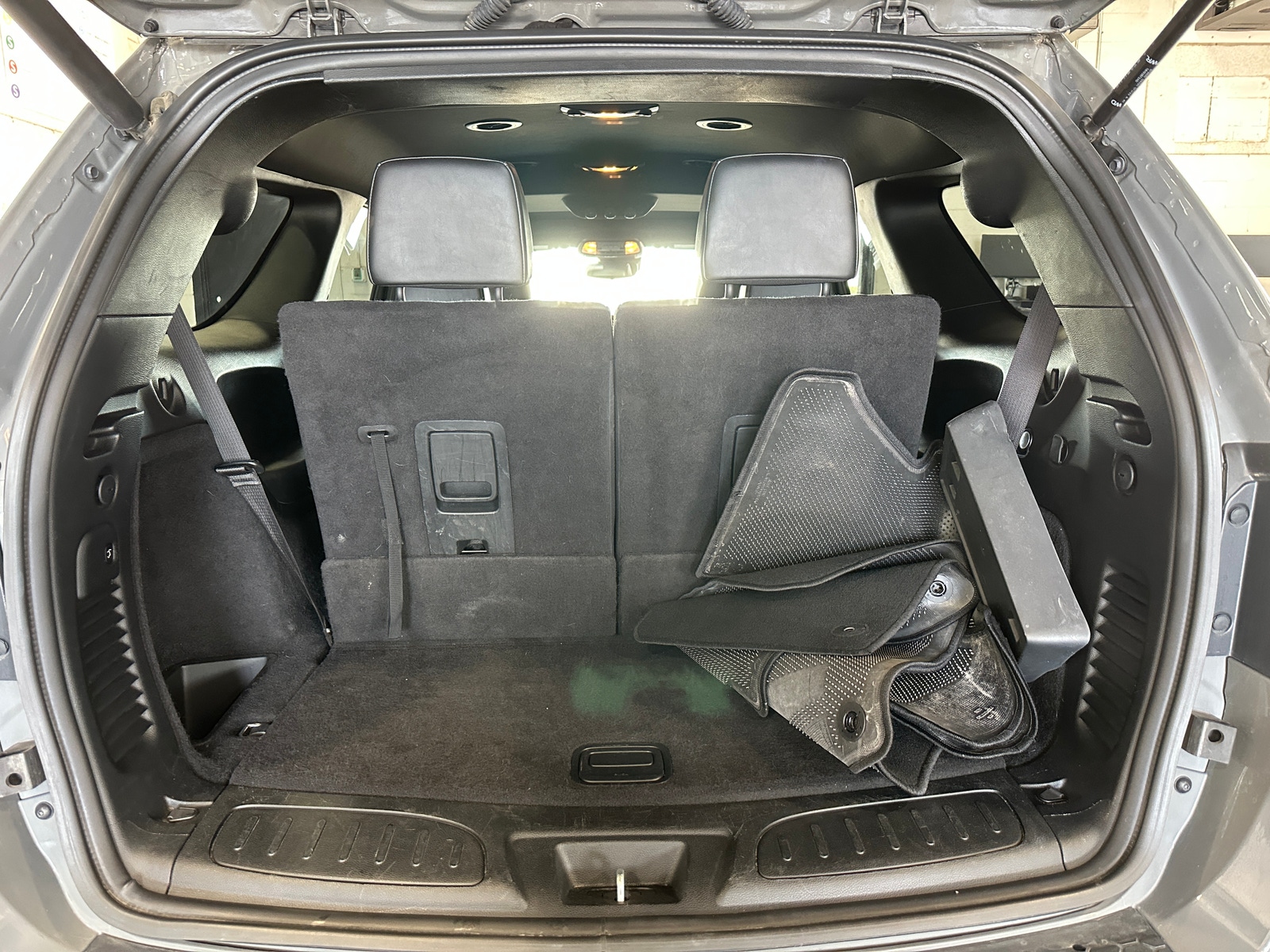 Thumbnail: 2023 Dodge Durango - 6