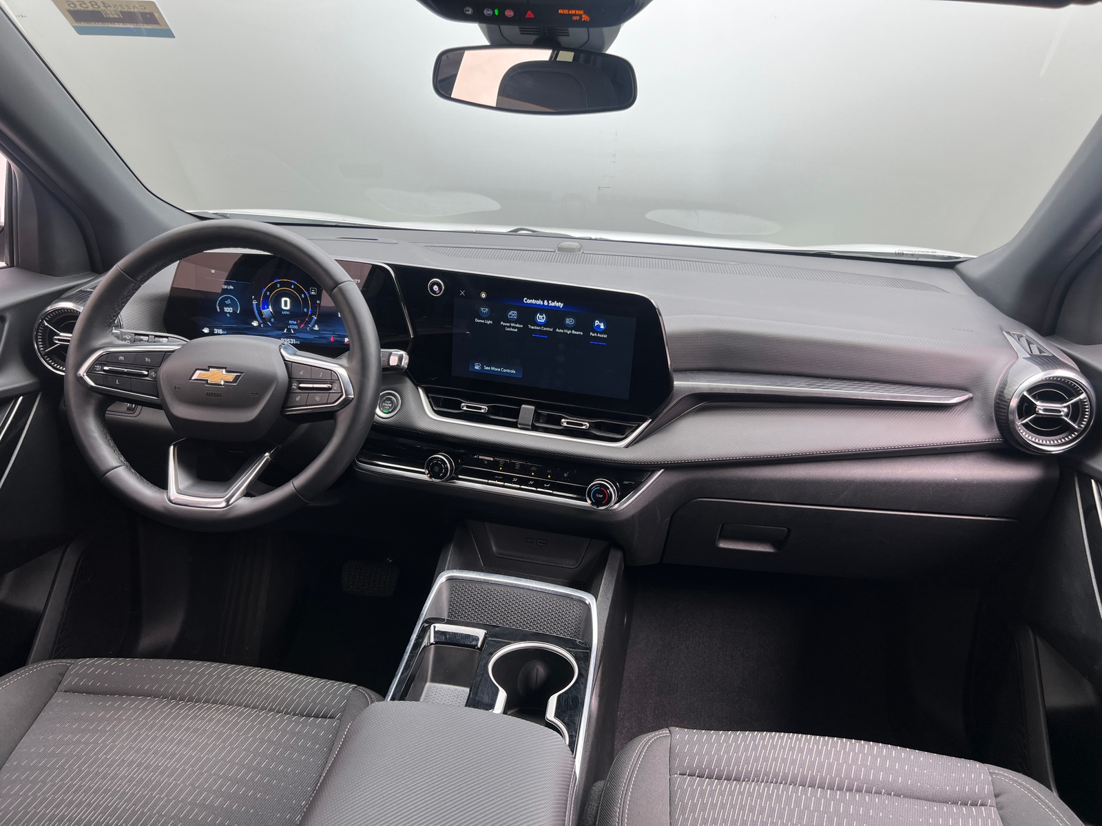 Thumbnail: 2025 Chevrolet Equinox - 3