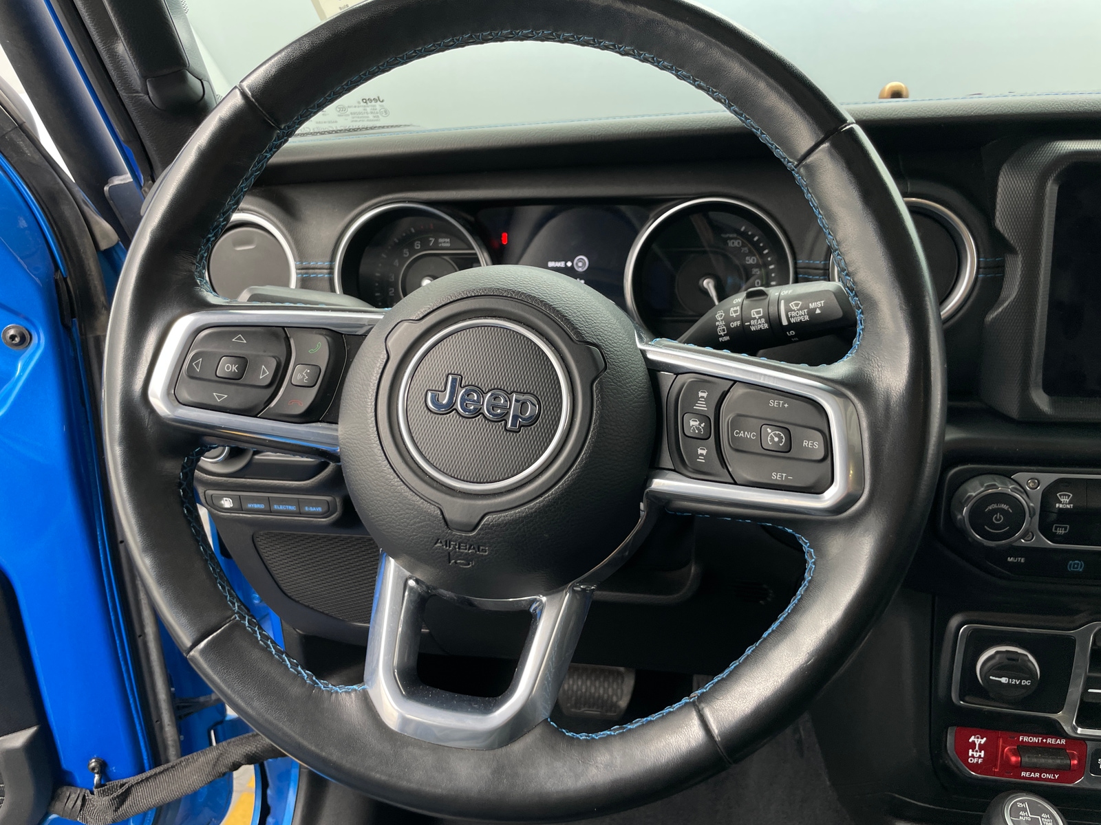 Thumbnail: 2022 Jeep Wrangler - 4