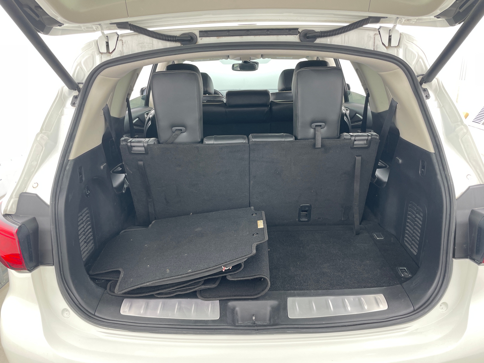 Thumbnail: 2020 INFINITI QX60 - 6