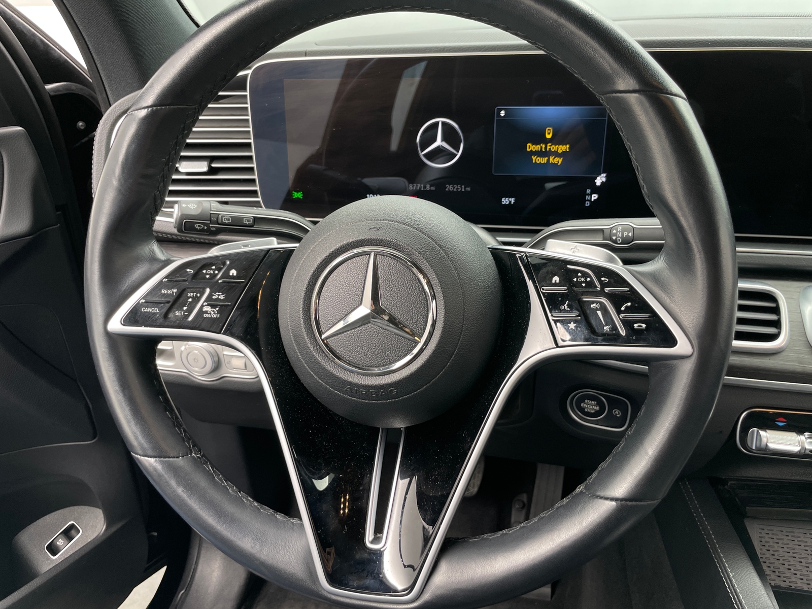 Thumbnail: 2024 Mercedes-Benz GLS - 4