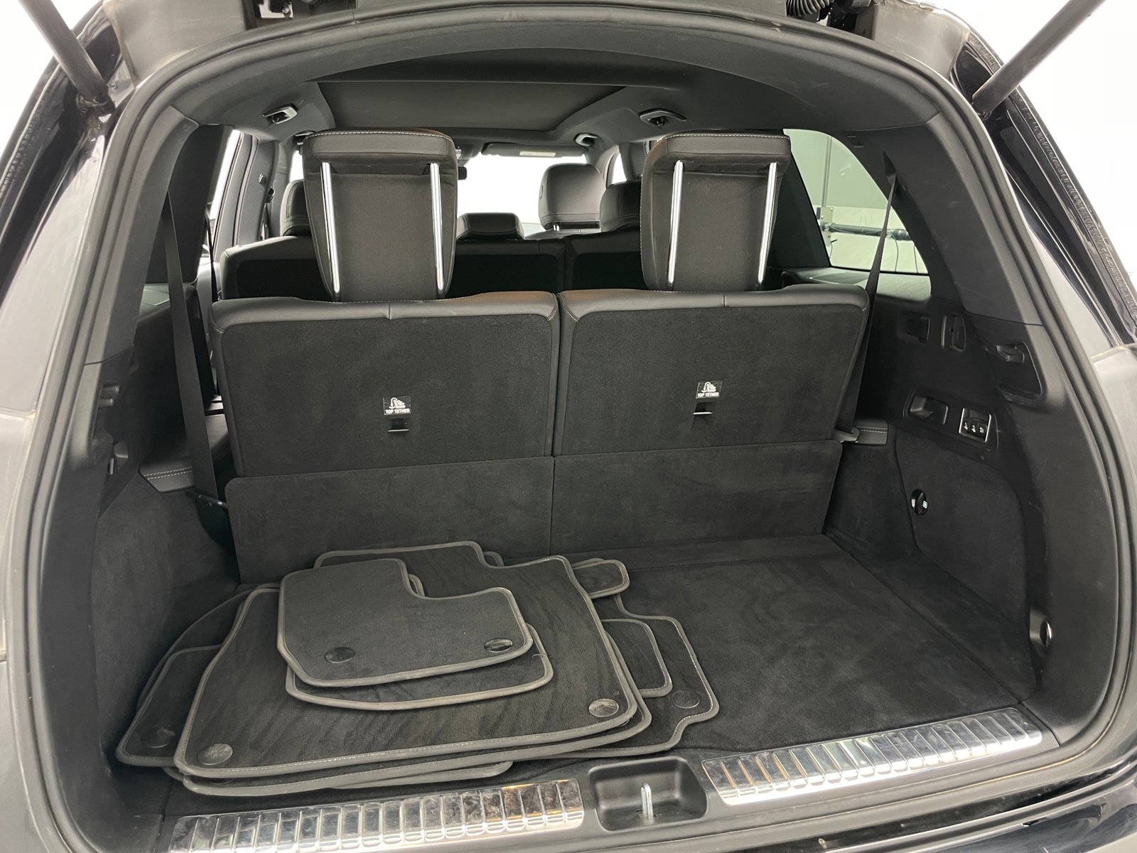 Thumbnail: 2024 Mercedes-Benz GLS - 6