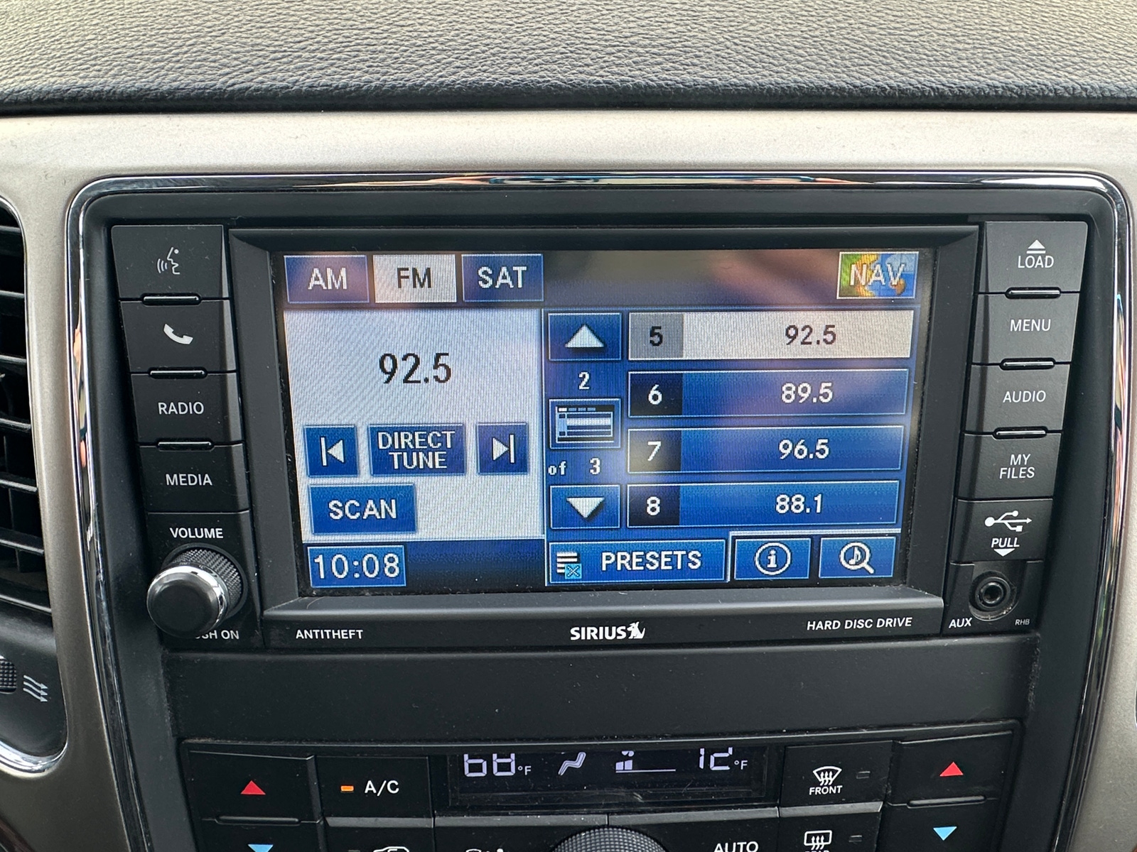 Thumbnail: 2012 Jeep Grand Cherokee - 3