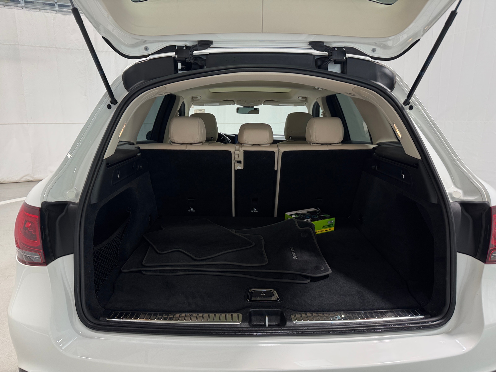 Thumbnail: 2021 Mercedes-Benz GLC - 6