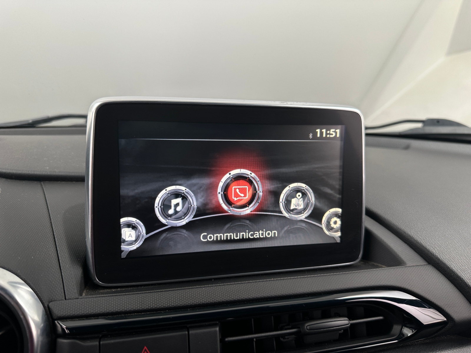 Thumbnail: 2017 Mazda MX-5 Miata - 3