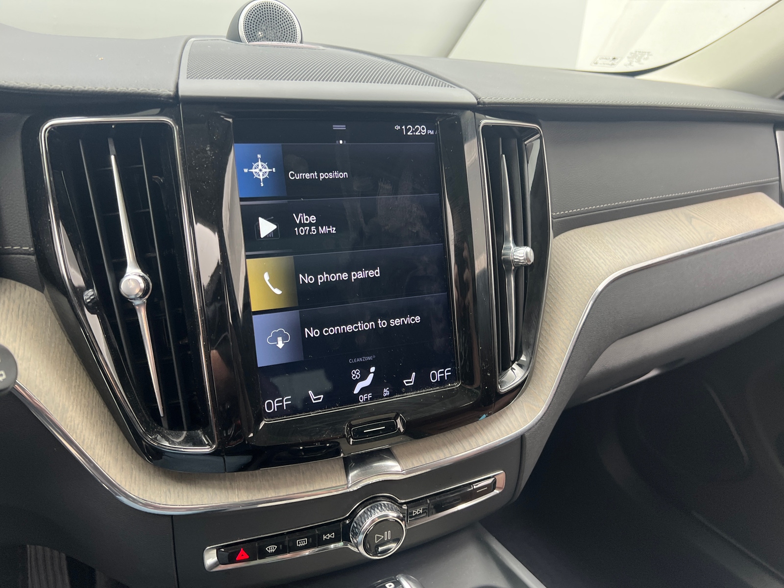 Thumbnail: 2020 Volvo XC60 - 3