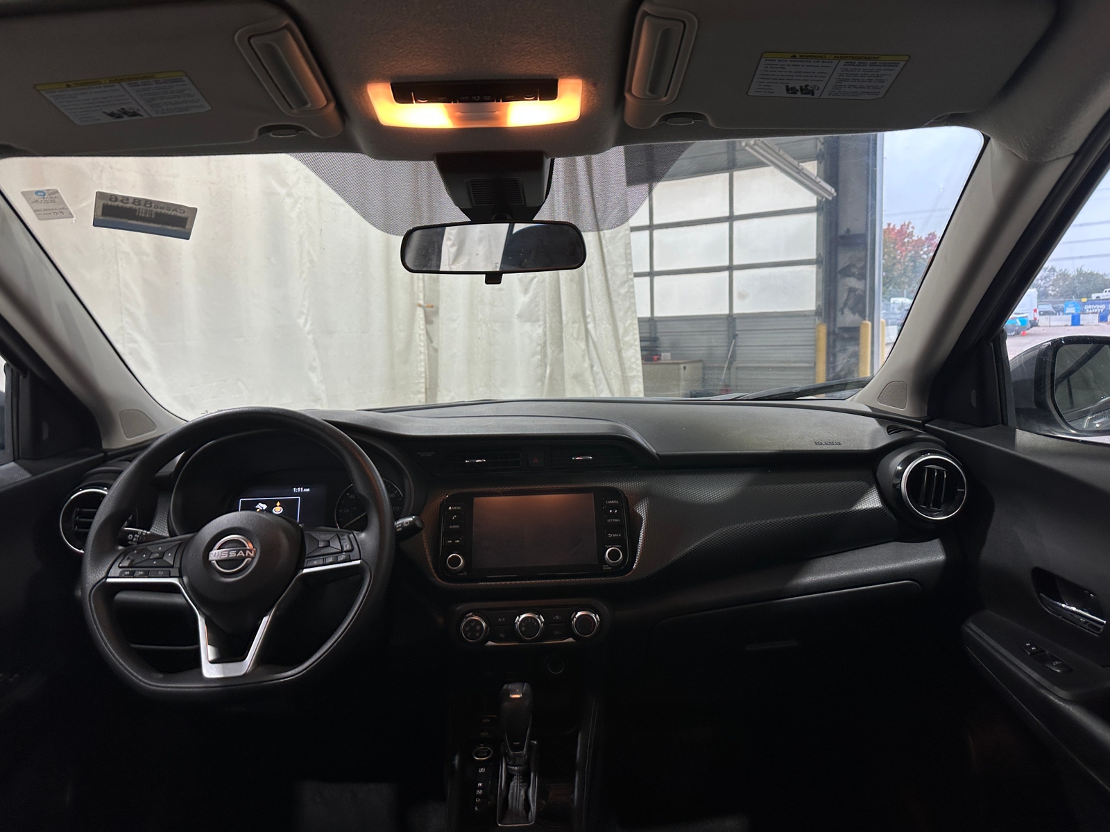 Thumbnail: 2023 Nissan Kicks - 3