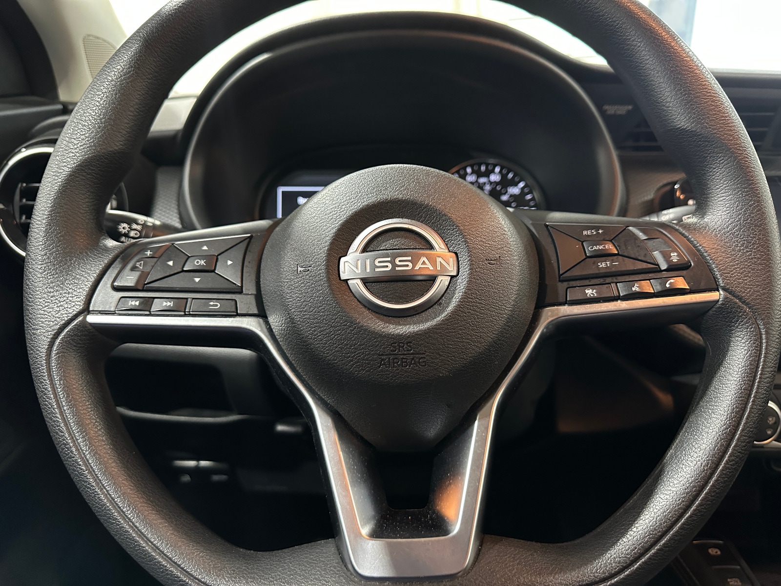 Thumbnail: 2023 Nissan Kicks - 5