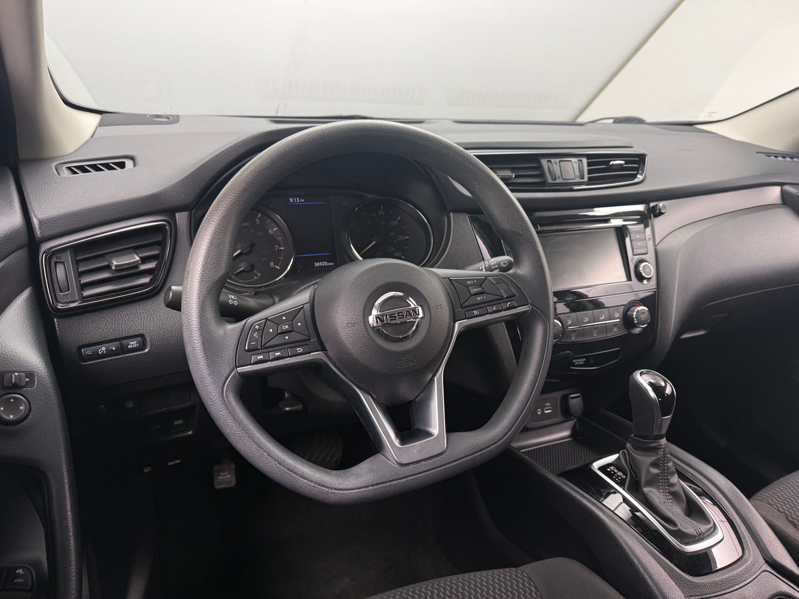 Thumbnail: 2020 Nissan Rogue Sport - 5