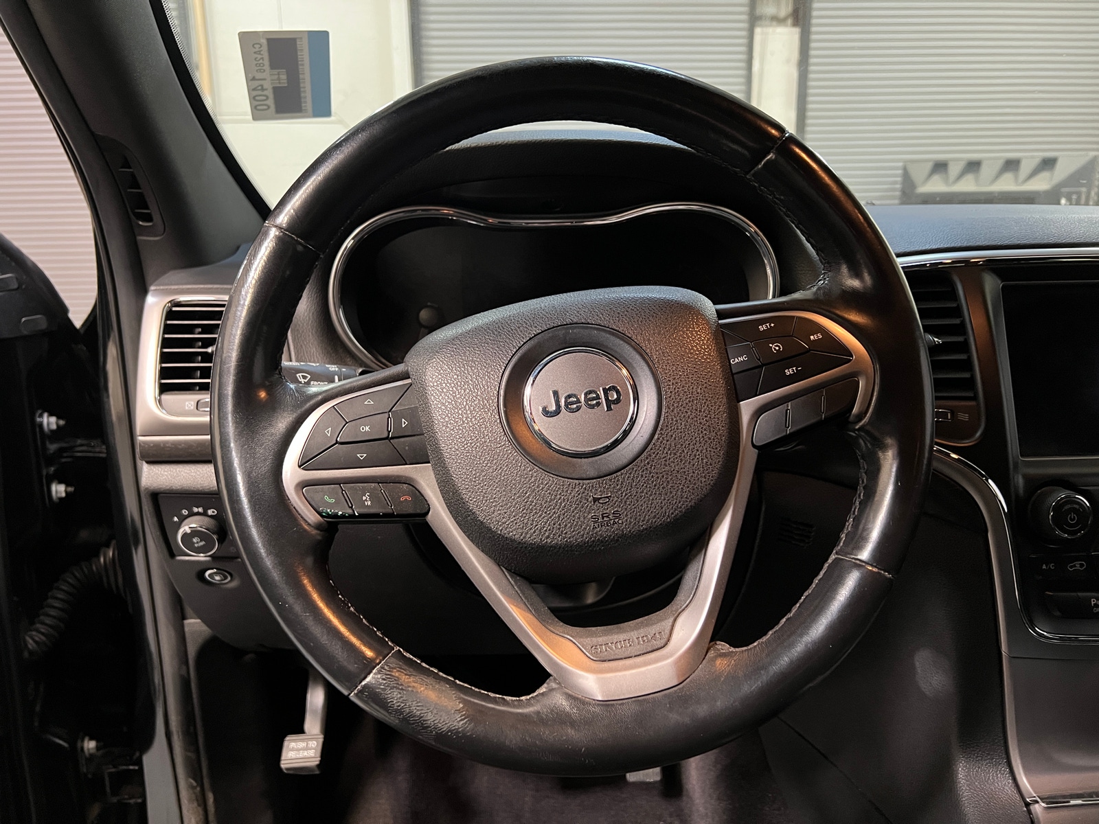 Thumbnail: 2018 Jeep Grand Cherokee - 4