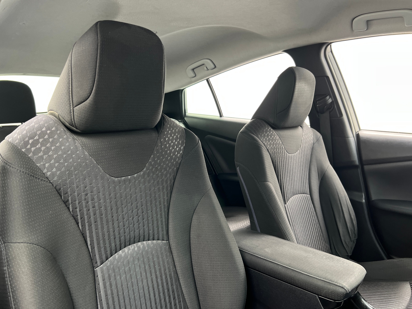 Thumbnail: 2018 Toyota Prius Prime - 2