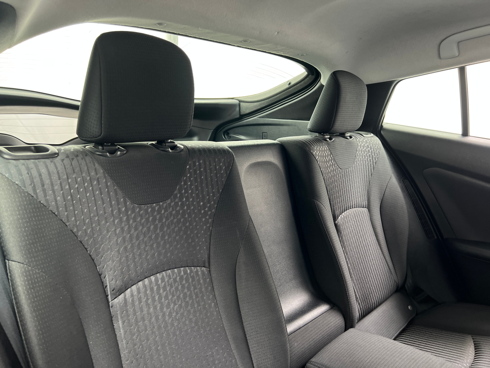 Thumbnail: 2018 Toyota Prius Prime - 6