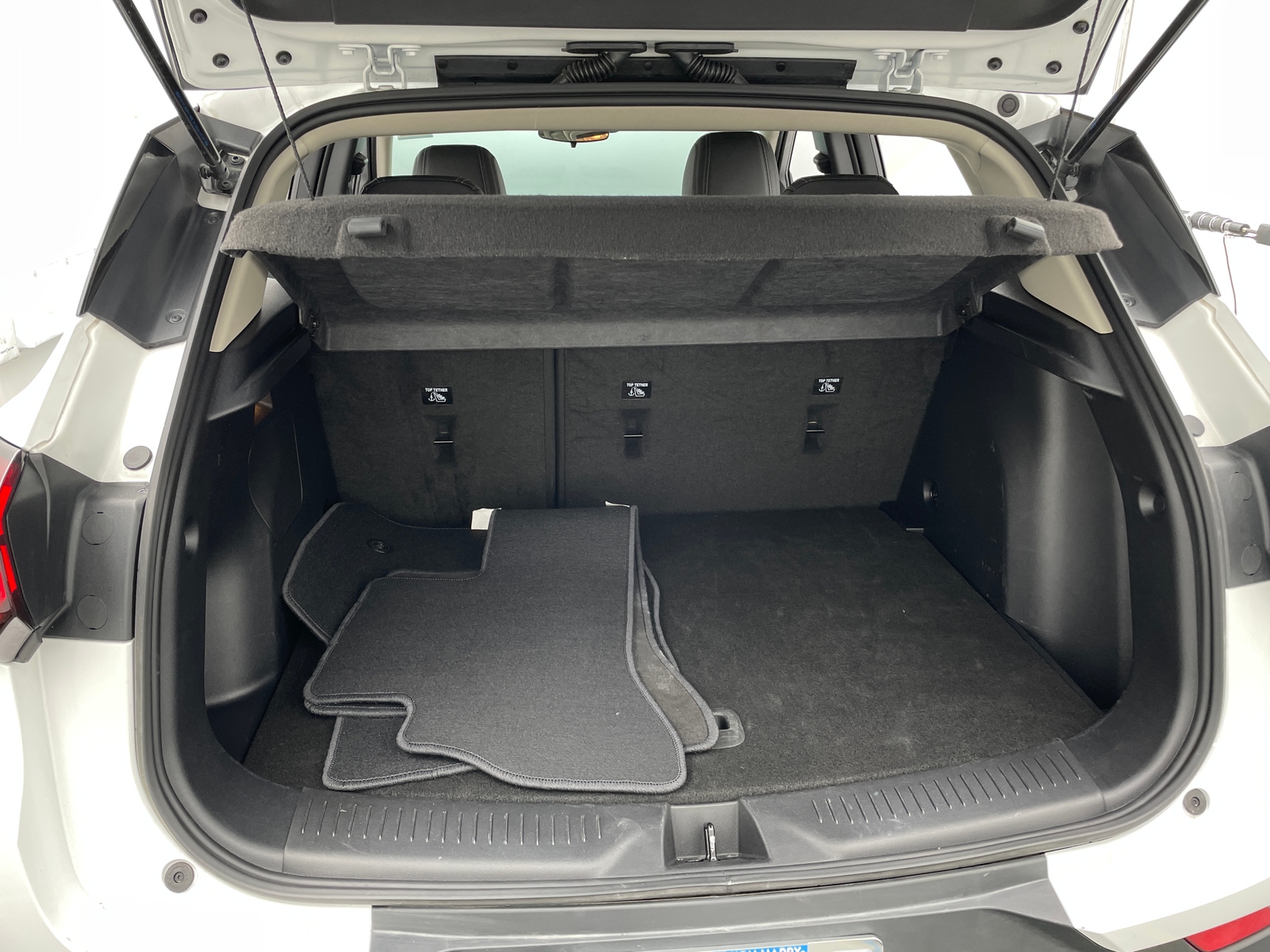 Thumbnail: 2025 Buick Encore GX - 6