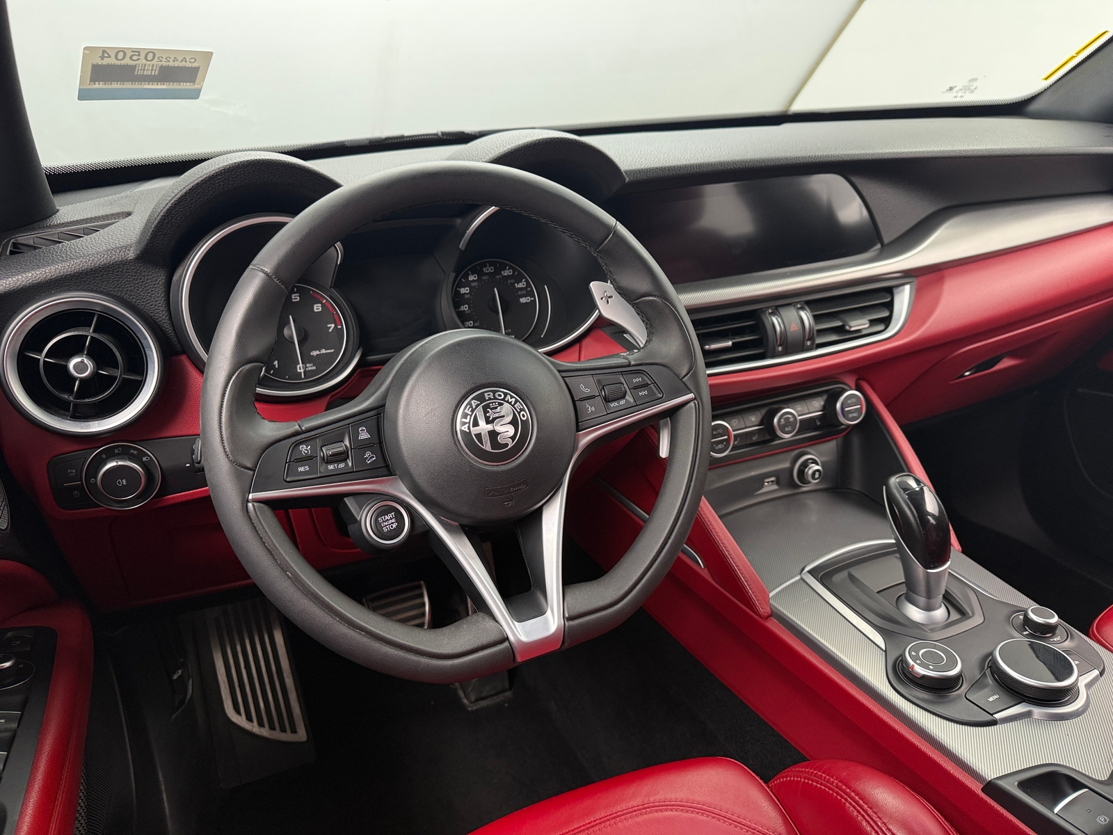 Thumbnail: 2019 Alfa Romeo Stelvio - 4