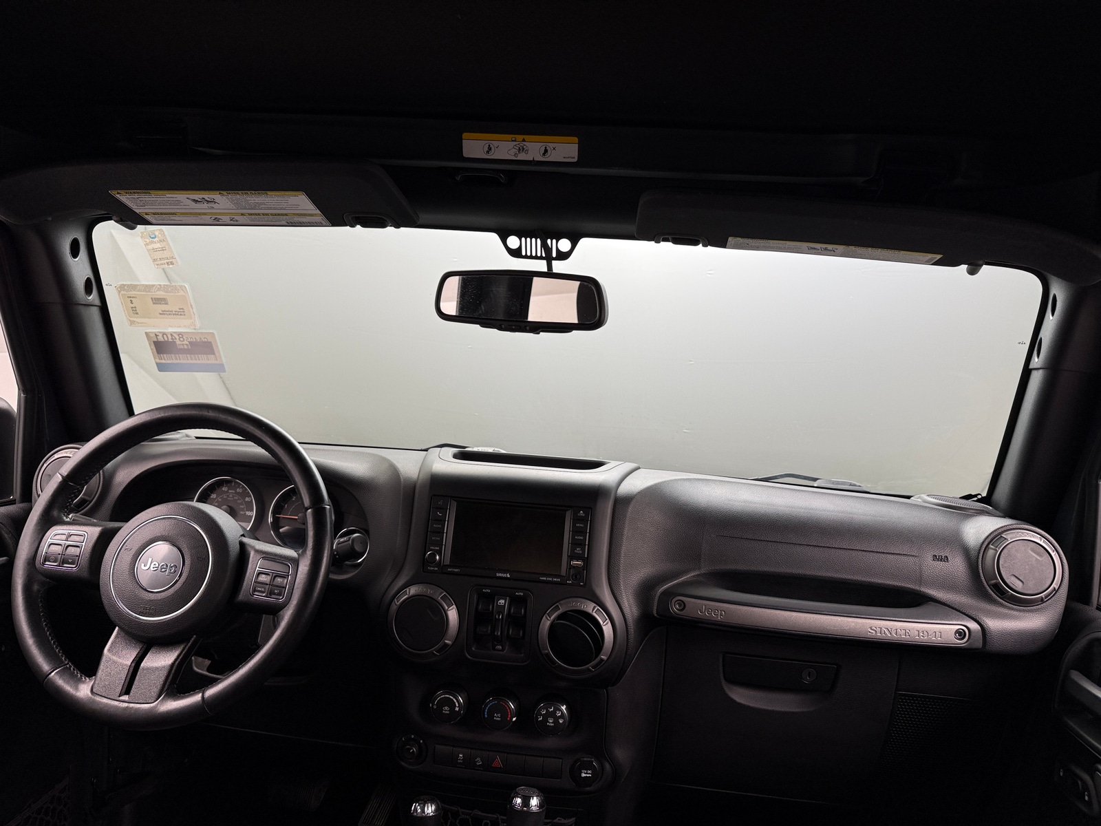 Thumbnail: 2017 Jeep Wrangler - 3