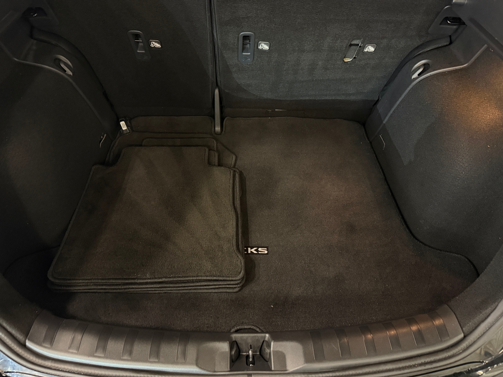 Thumbnail: 2024 Nissan Kicks - 7