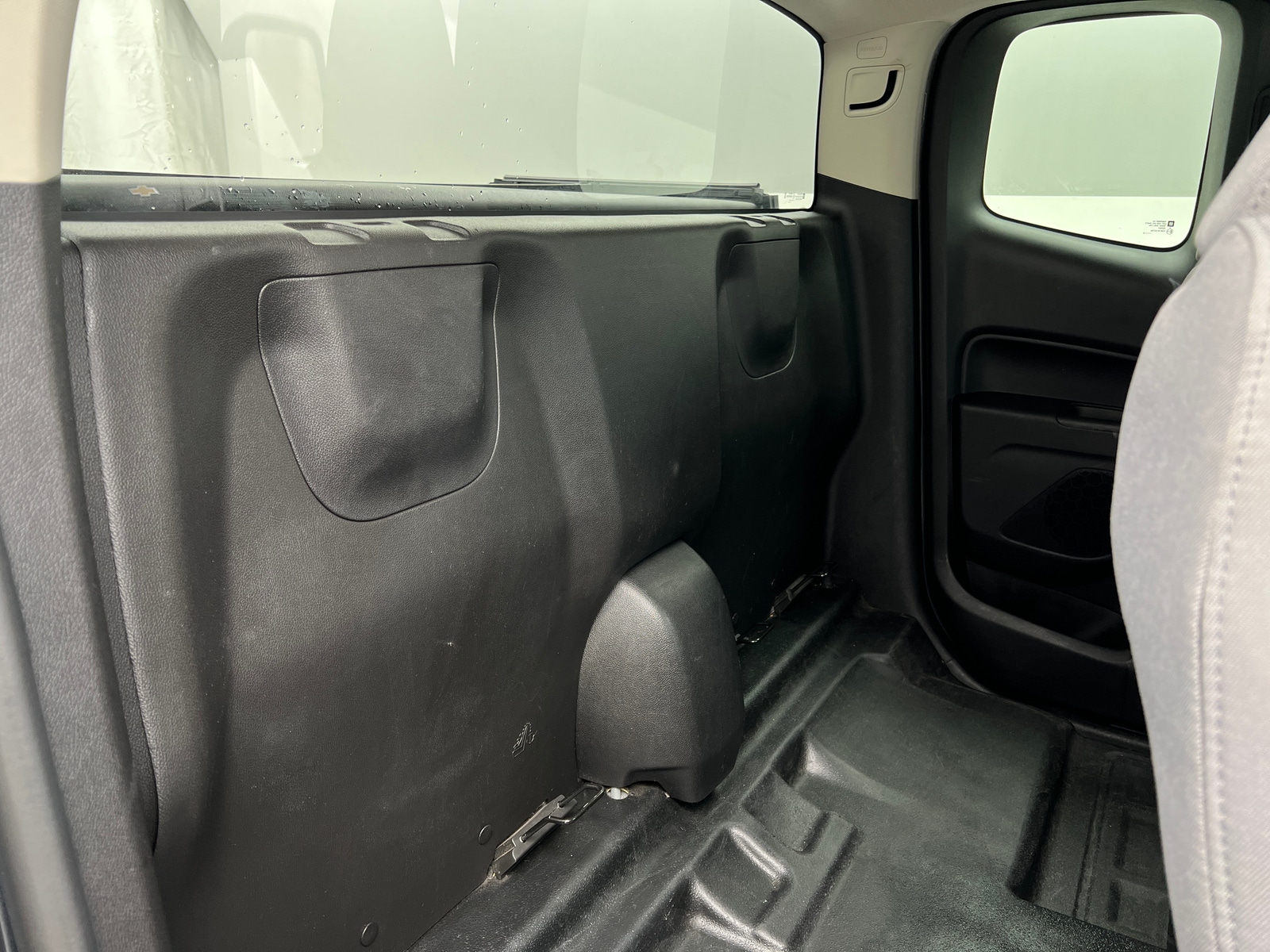 Thumbnail: 2019 Chevrolet Colorado - 6