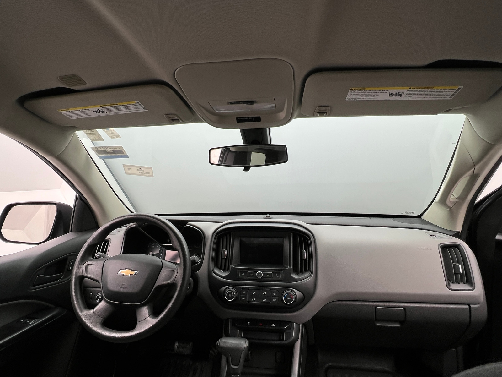 Thumbnail: 2019 Chevrolet Colorado - 3