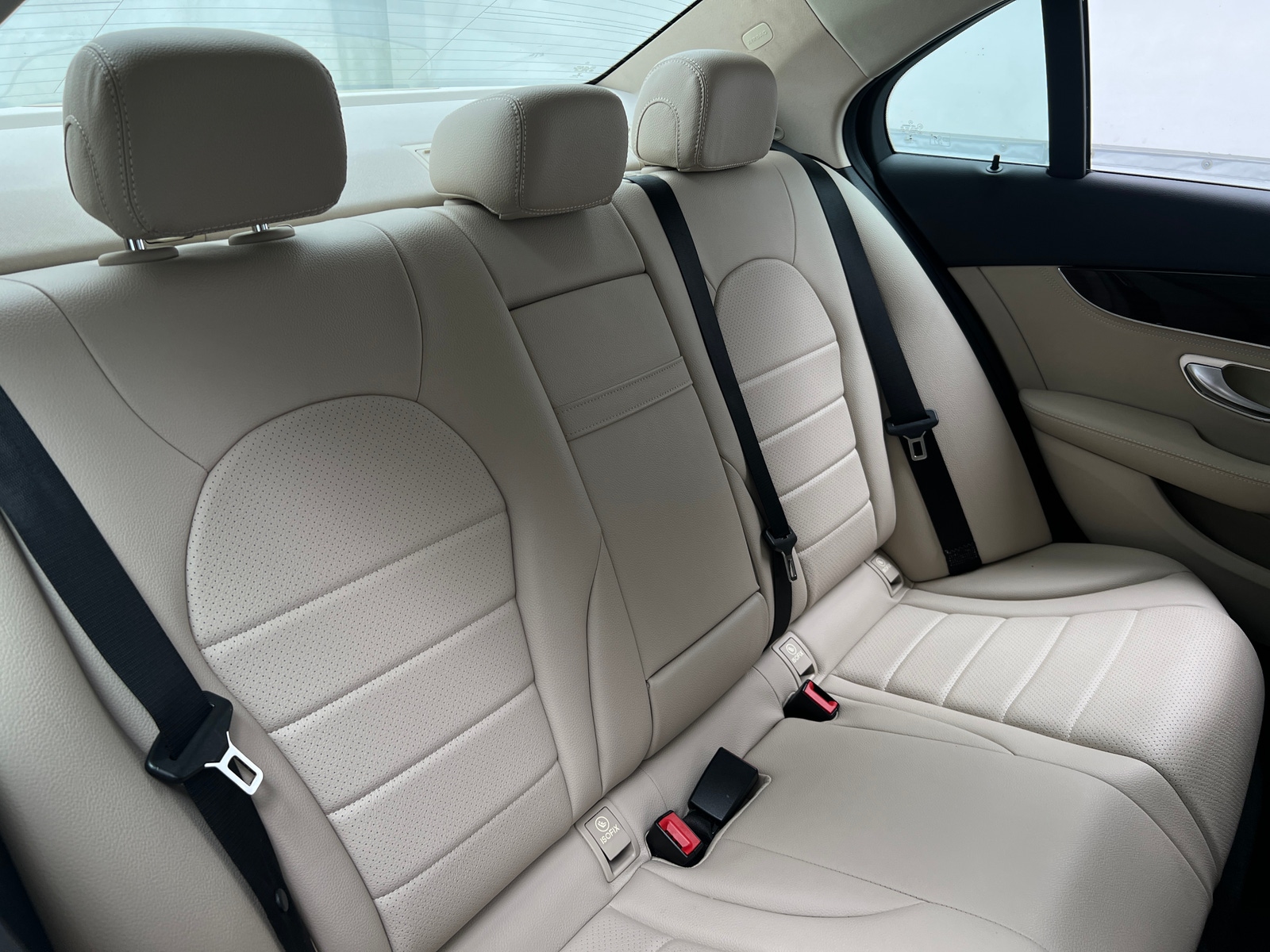 Thumbnail: 2015 Mercedes-Benz C-Class - 5