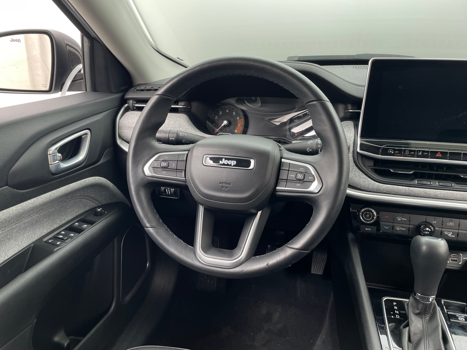 Thumbnail: 2022 Jeep Compass - 4