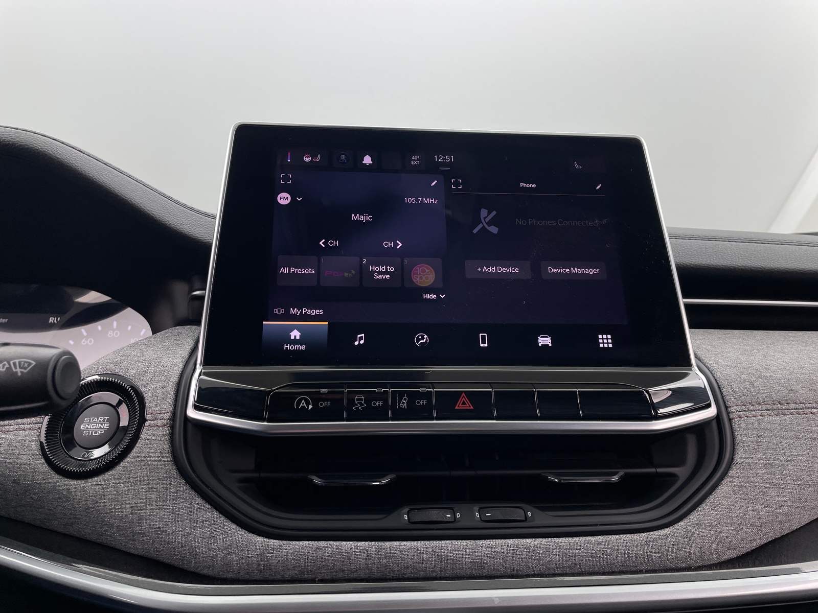 Thumbnail: 2022 Jeep Compass - 3