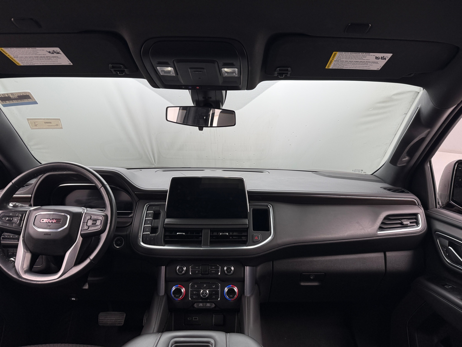 Thumbnail: 2022 GMC Yukon - 3