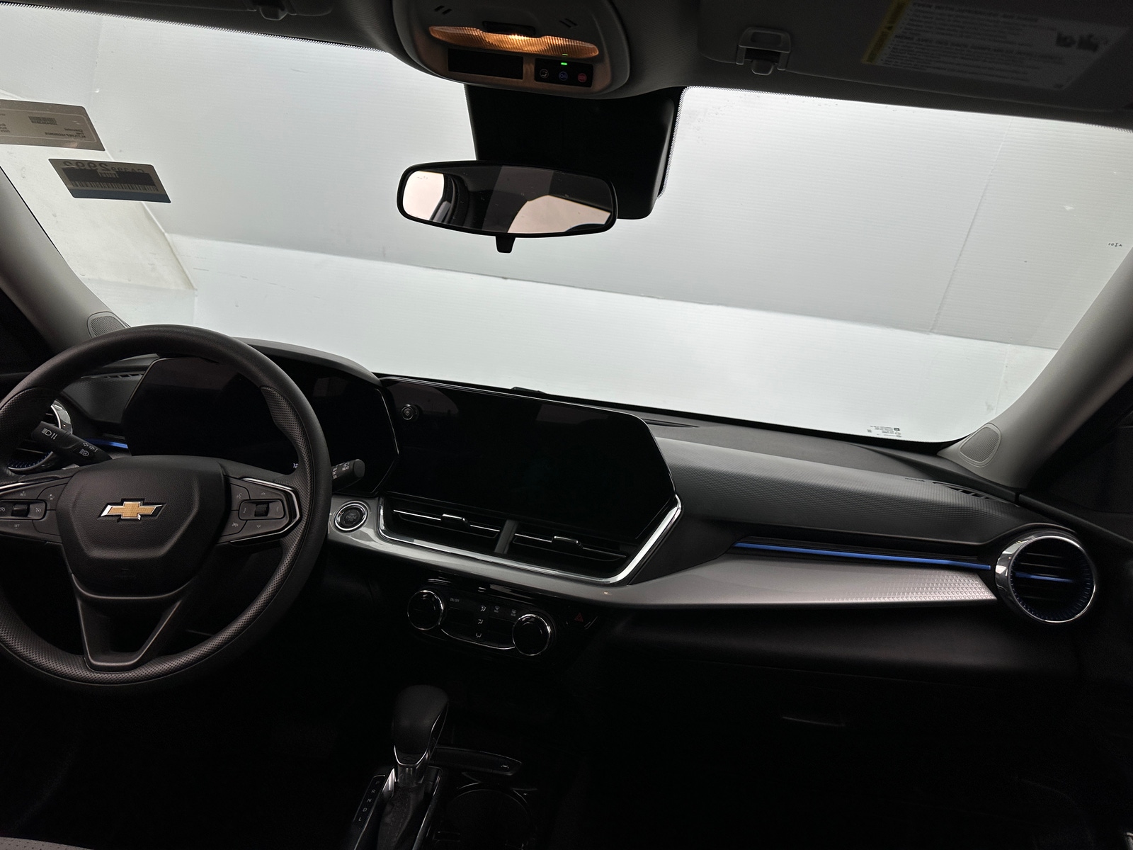 Thumbnail: 2025 Chevrolet Trax - 3