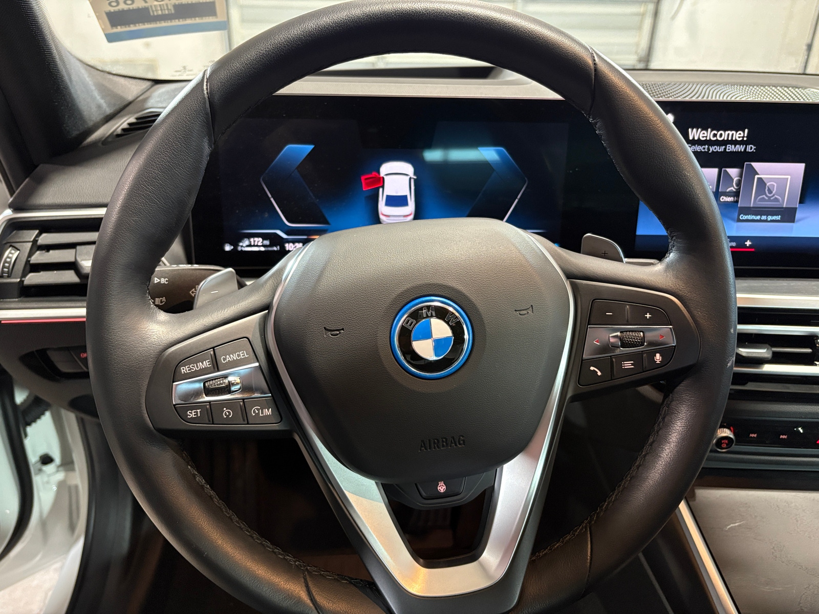 Thumbnail: 2023 BMW 3 Series - 4