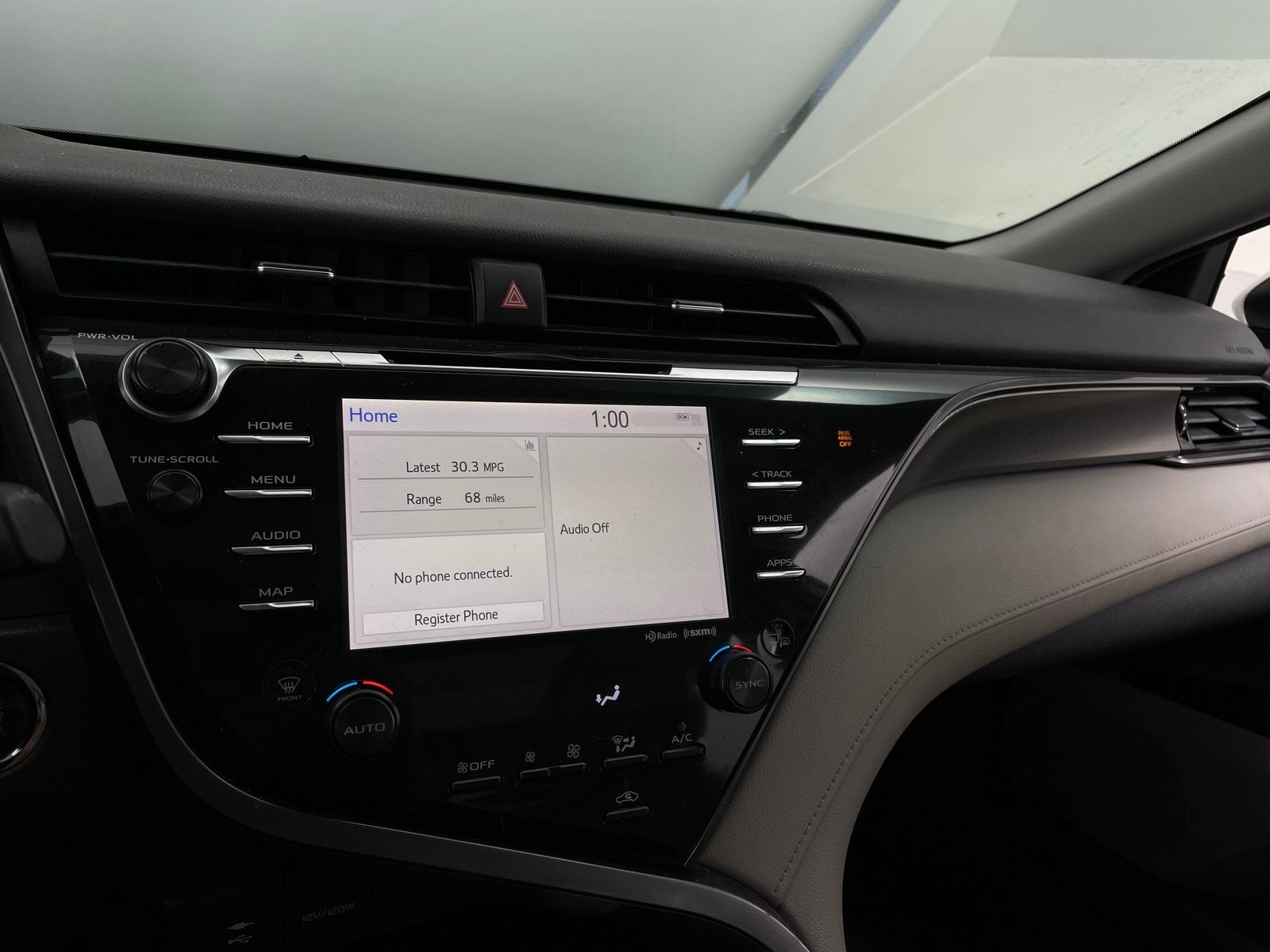 Thumbnail: 2019 Toyota Camry - 3