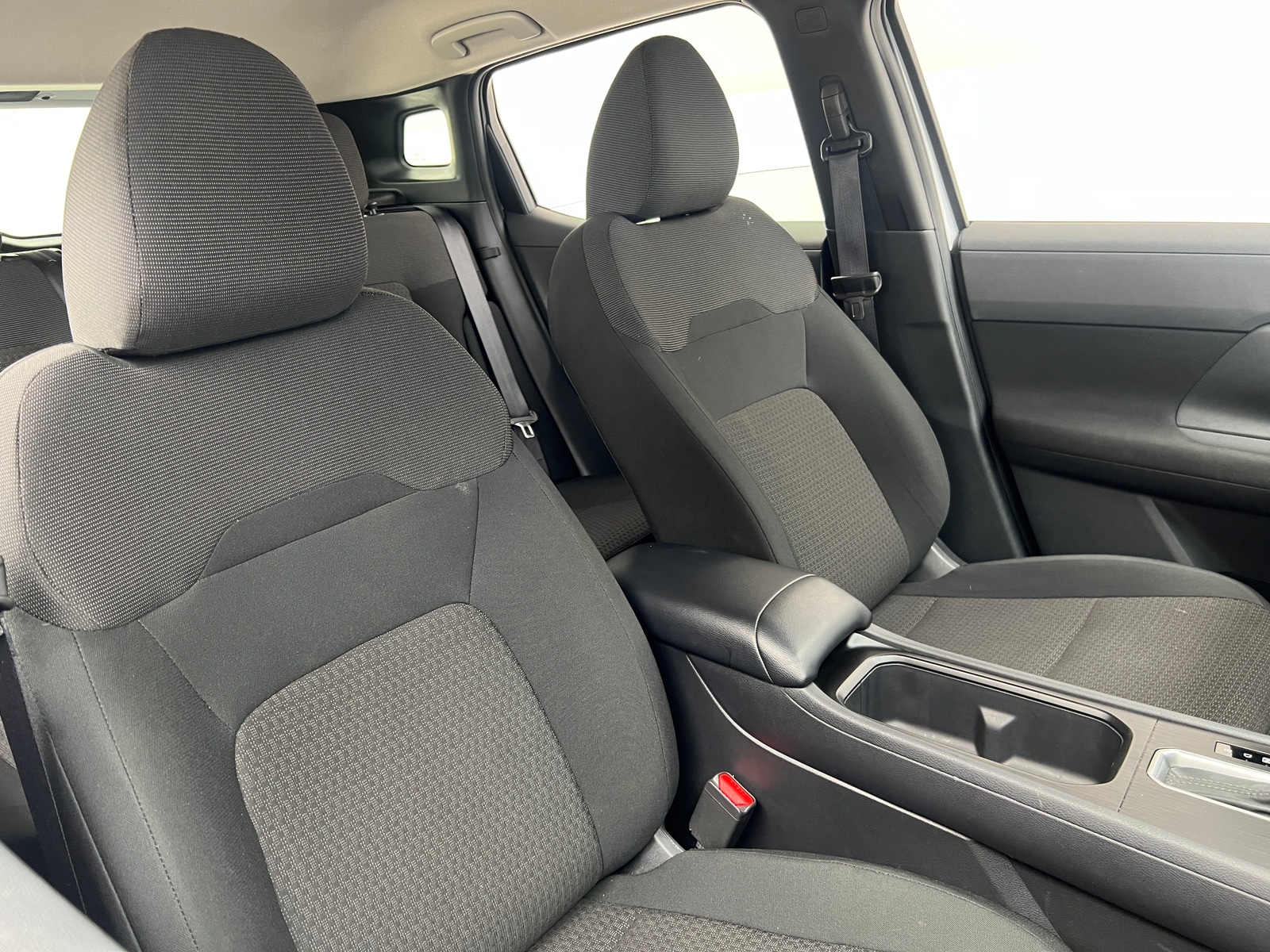 Thumbnail: 2025 Nissan Kicks - 2