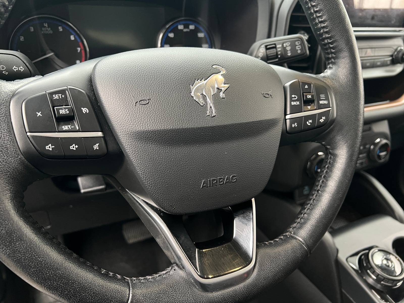 Thumbnail: 2021 Ford Bronco Sport - 4