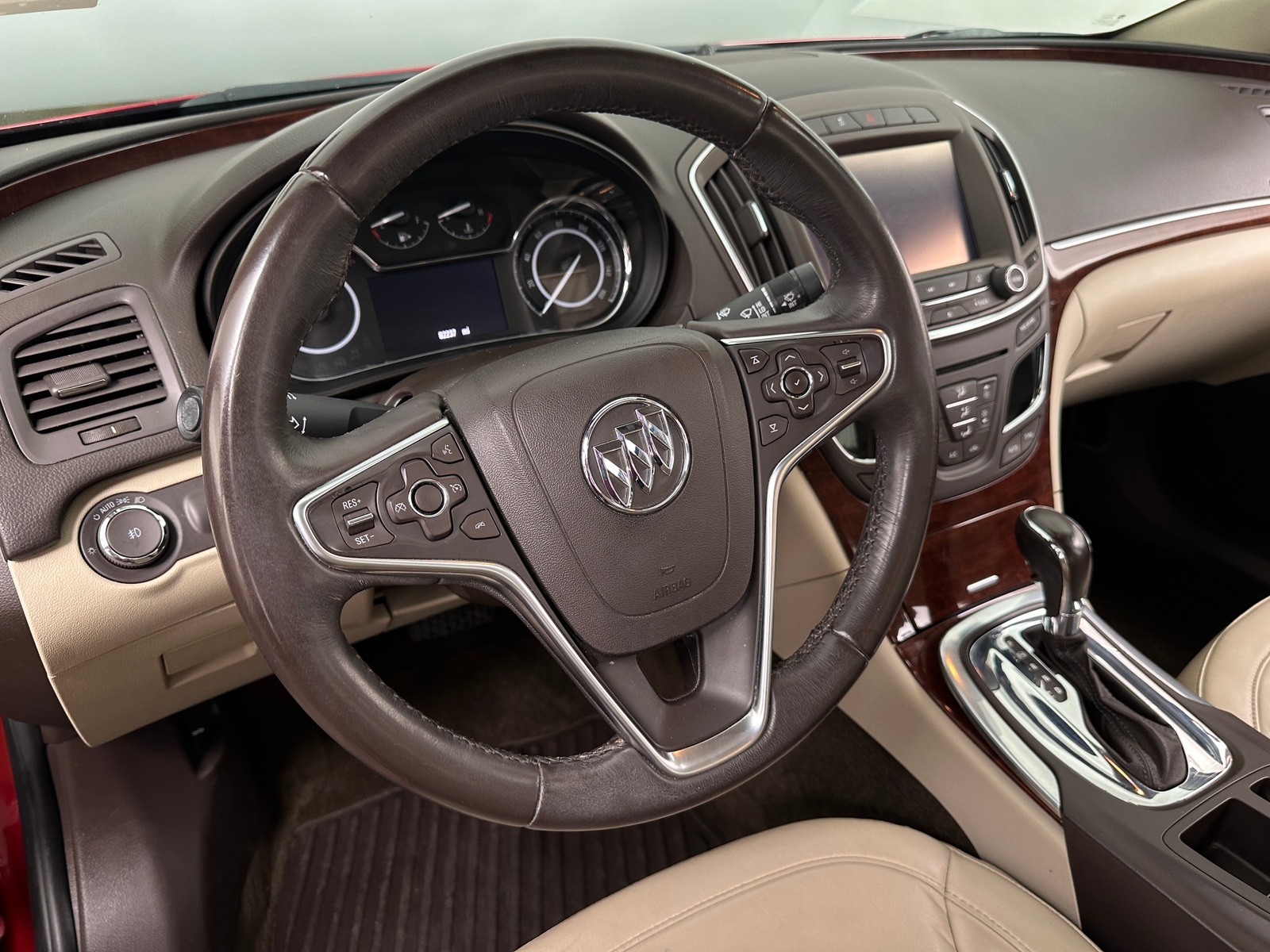 Thumbnail: 2015 Buick Regal - 4
