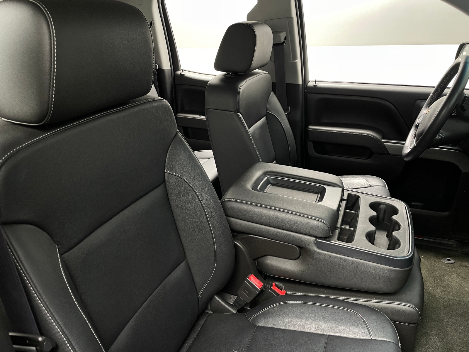 Thumbnail: 2017 Chevrolet Silverado 1500 - 2