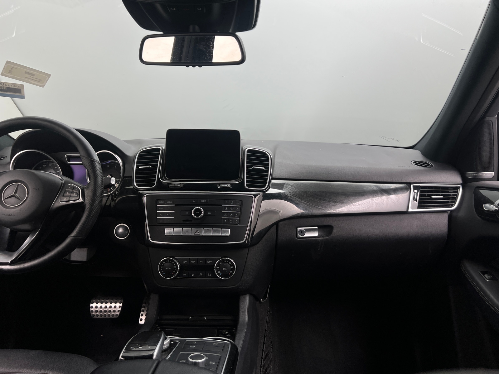 Thumbnail: 2019 Mercedes-Benz GLE - 2