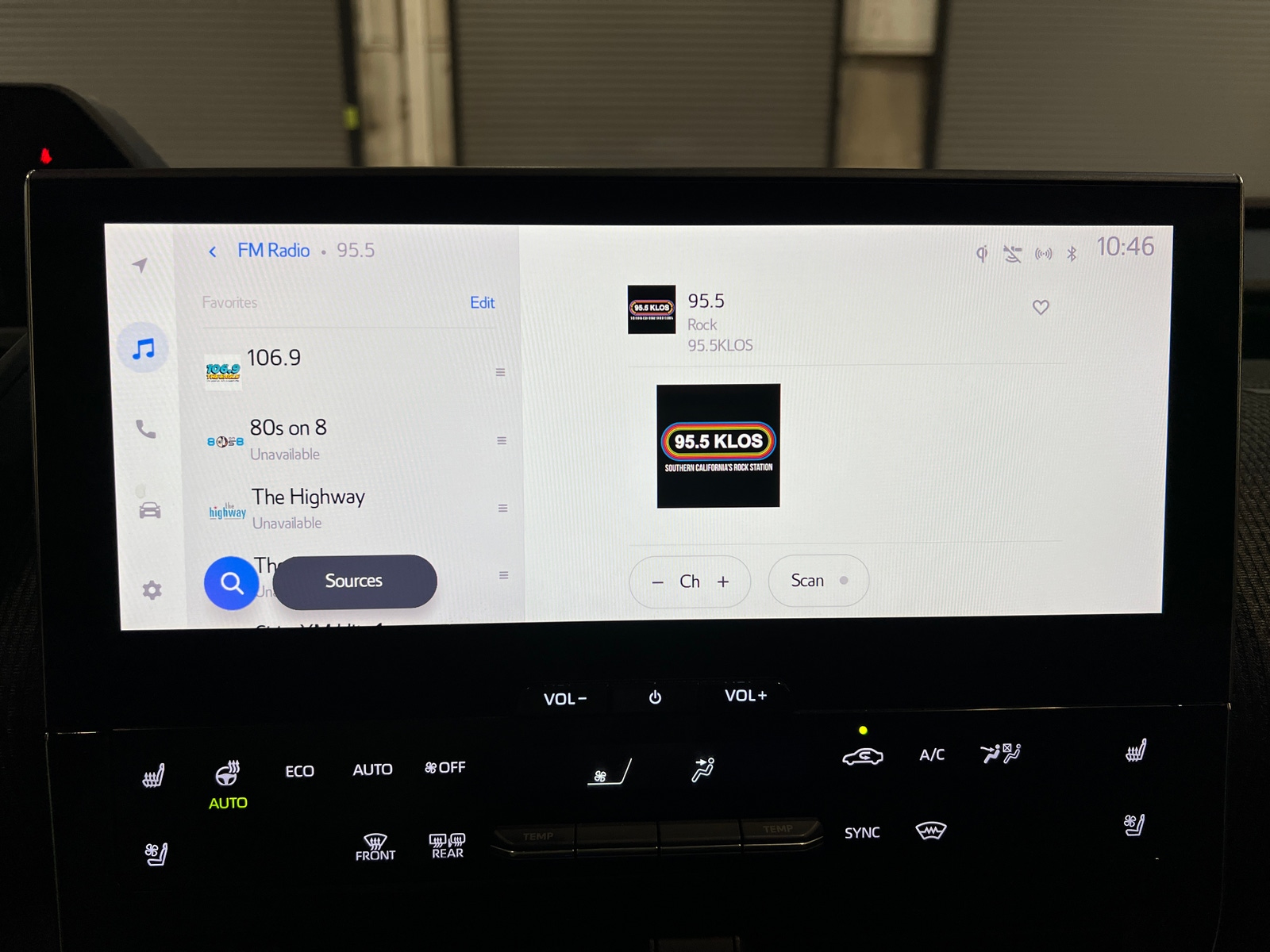 Thumbnail: 2023 Subaru Solterra - 4