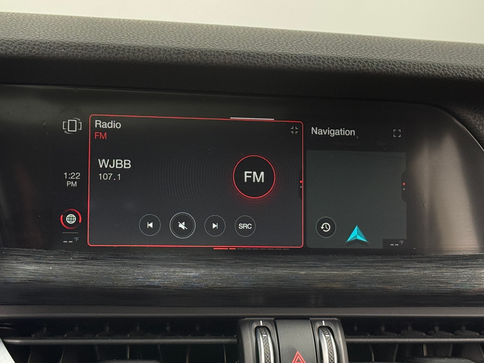 Thumbnail: 2022 Alfa Romeo Stelvio - 3