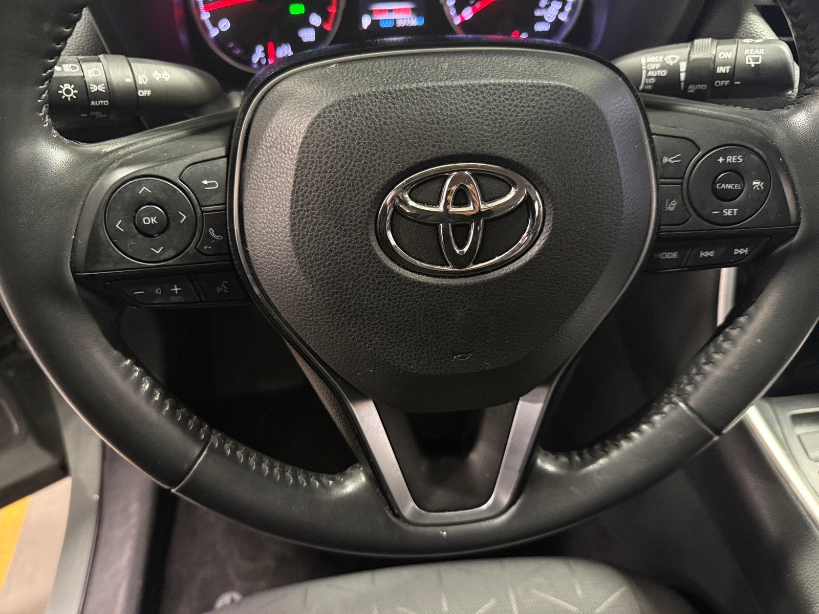 Thumbnail: 2021 Toyota RAV4 - 5