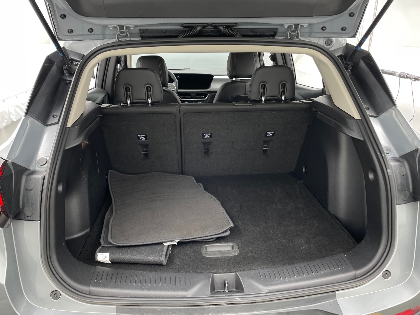 Thumbnail: 2025 Buick Encore GX - 6