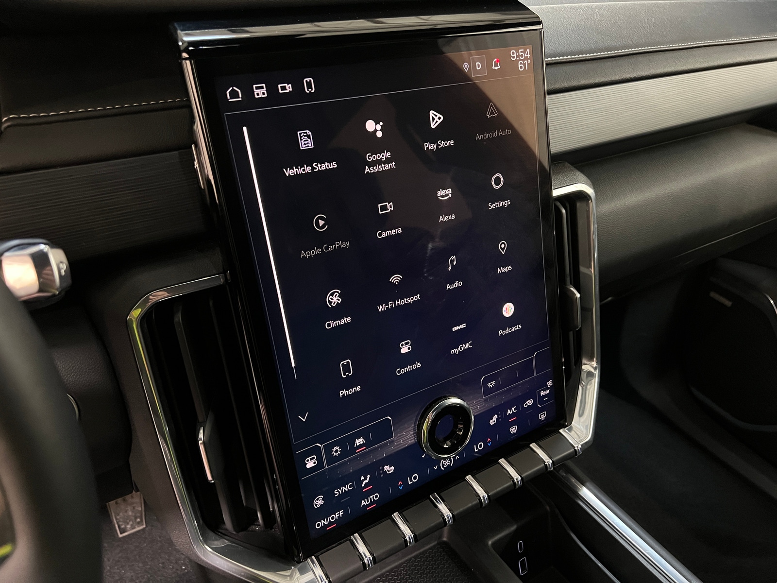 Thumbnail: 2024 GMC Acadia - 3