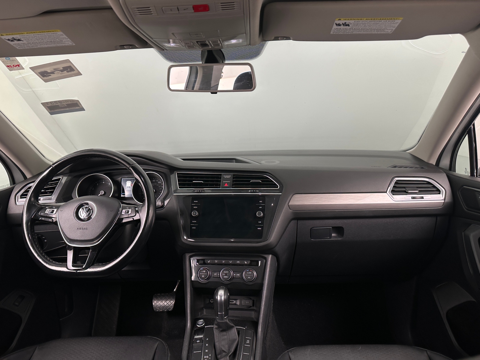 Thumbnail: 2018 Volkswagen Tiguan - 2