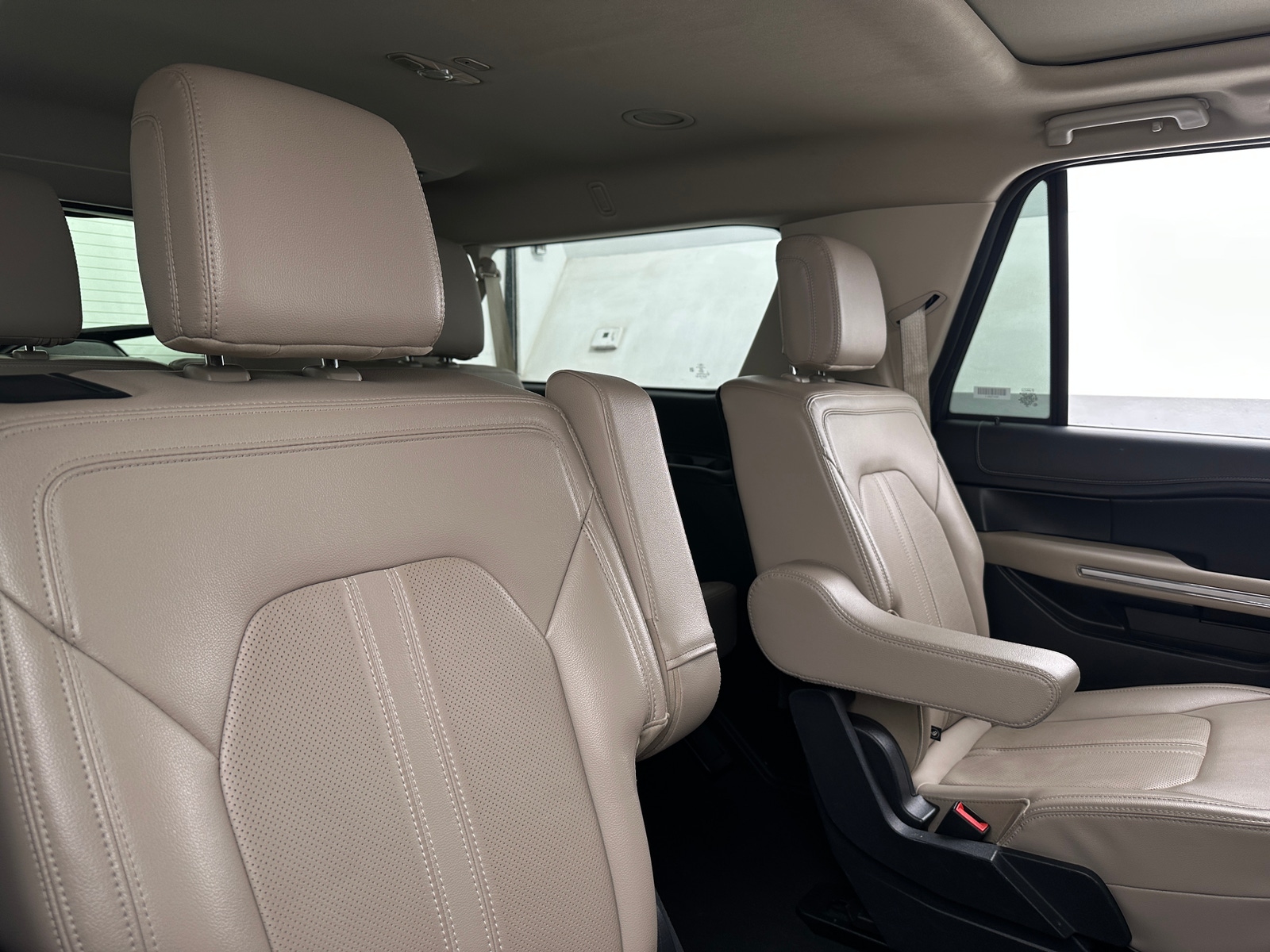 Thumbnail: 2024 Ford Expedition MAX - 5