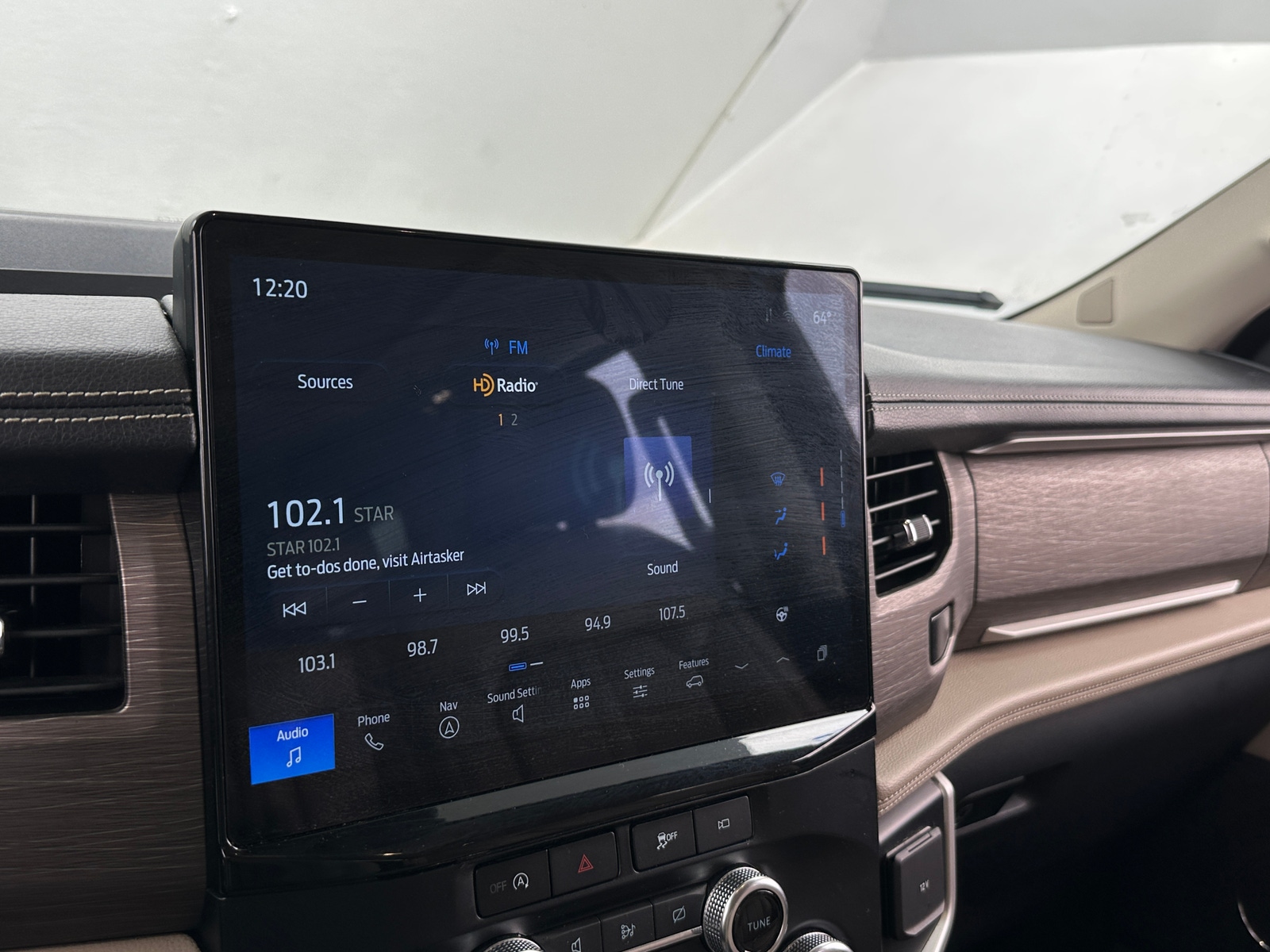 Thumbnail: 2024 Ford Expedition MAX - 3