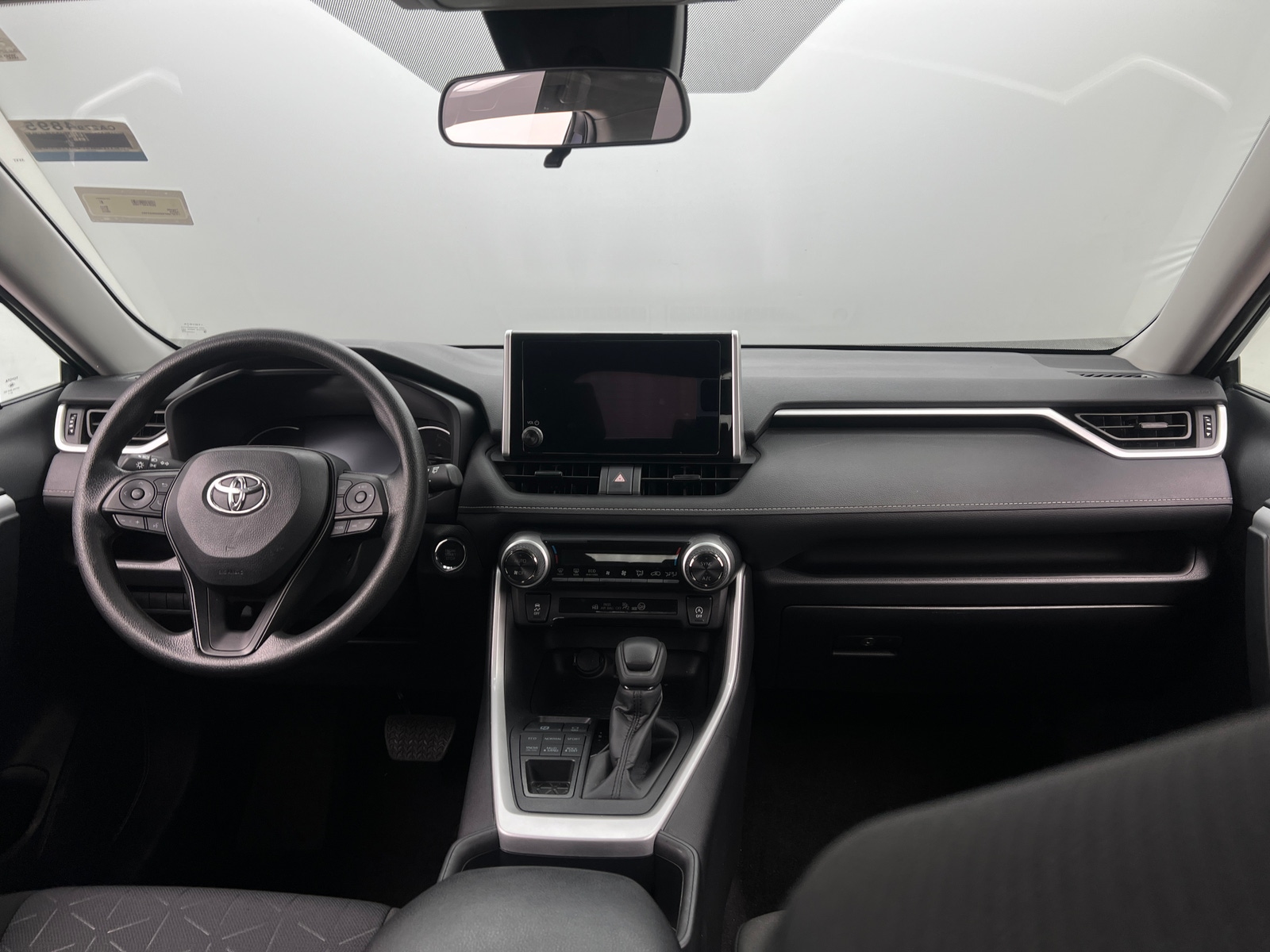 Thumbnail: 2025 Toyota RAV4 - 3